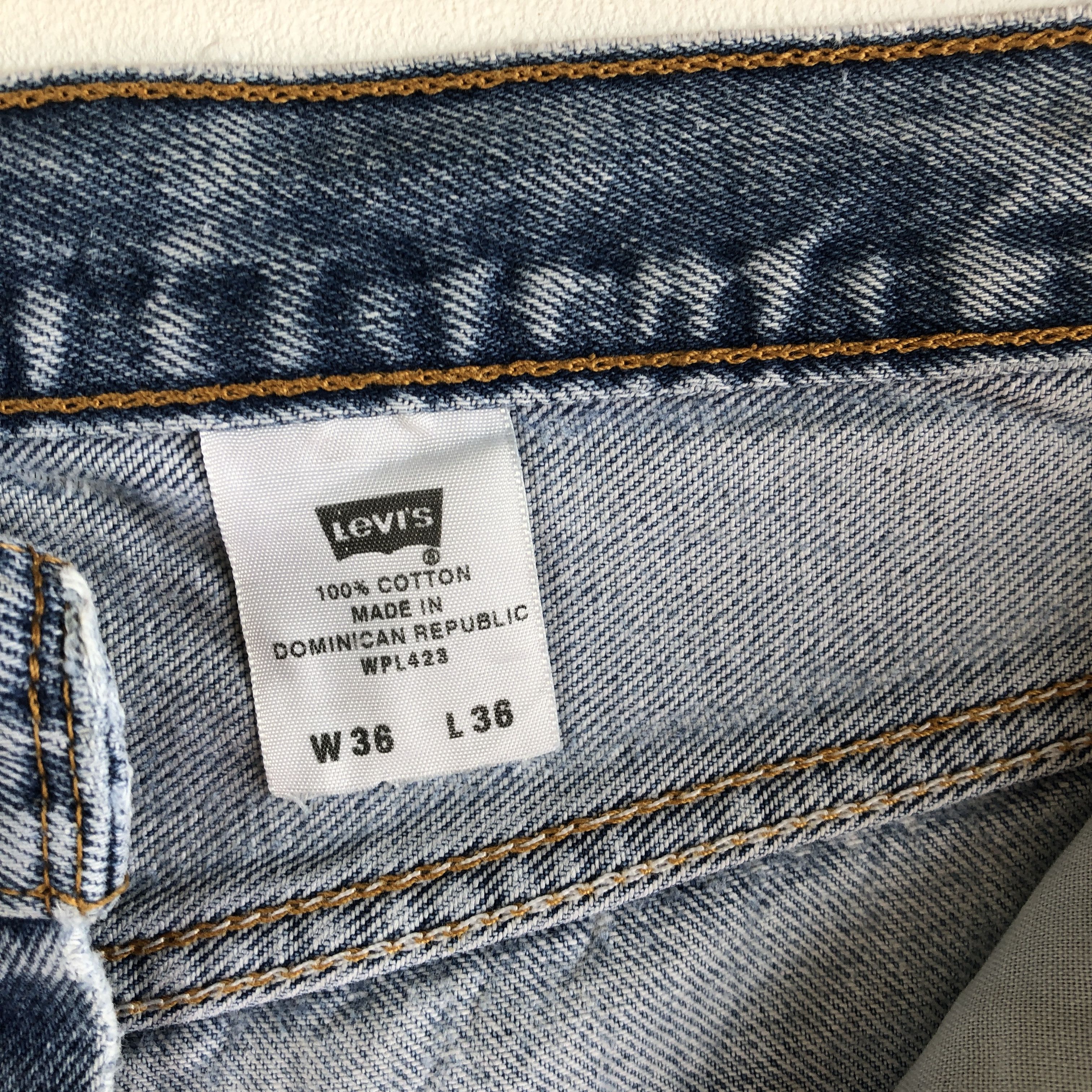Levi's Vintage Levis 501 Distressed Jeans Levi's Light Wash Denim Size US 32 / EU 48 - 11 Thumbnail