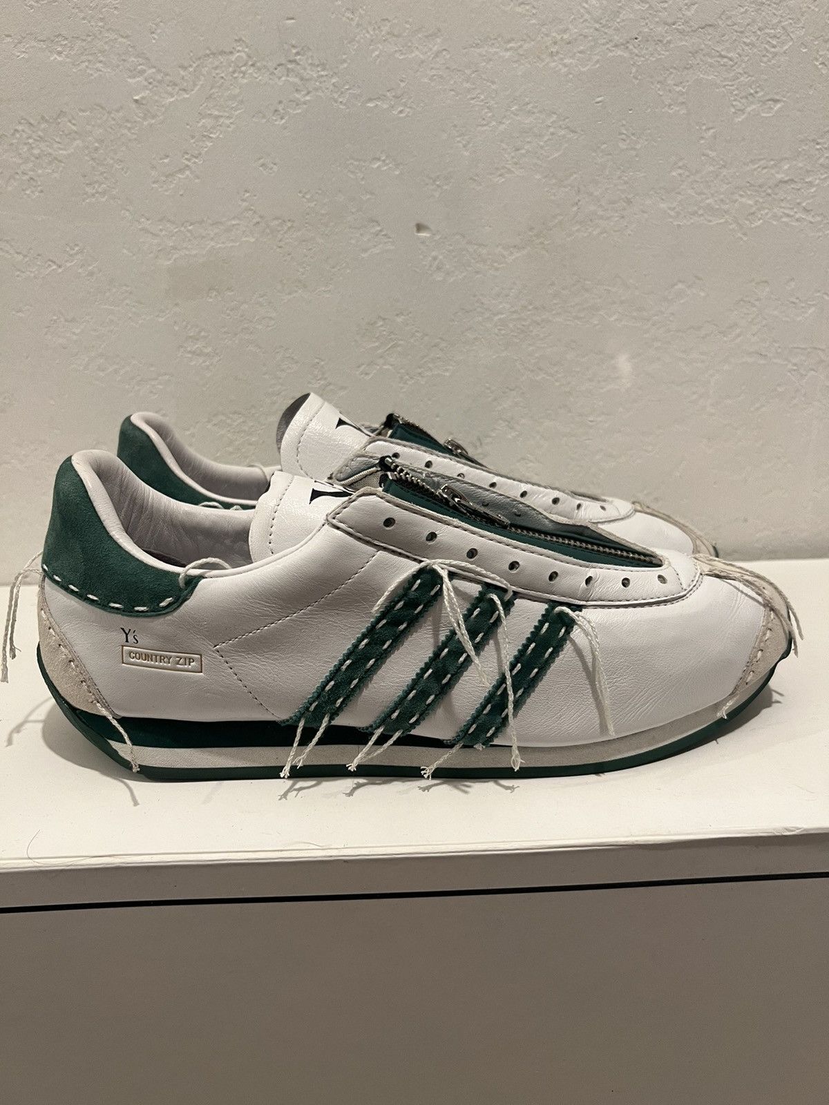 image of Y 3 x Yohji Yamamoto Y3 / Y’S Country Zip Shoes in White, Men's (Size 10)