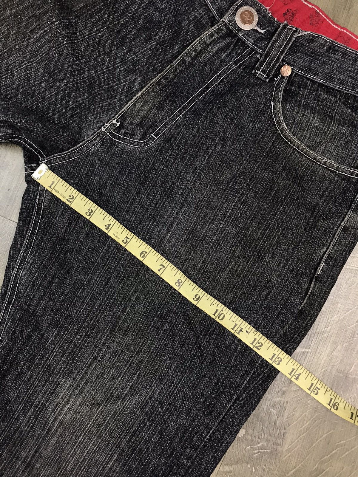 Japanese Brand DISTRESSED NEVARAN JEANS WITH EMBROIDERY DESIGN Size US 32 / EU 48 - 20 Thumbnail
