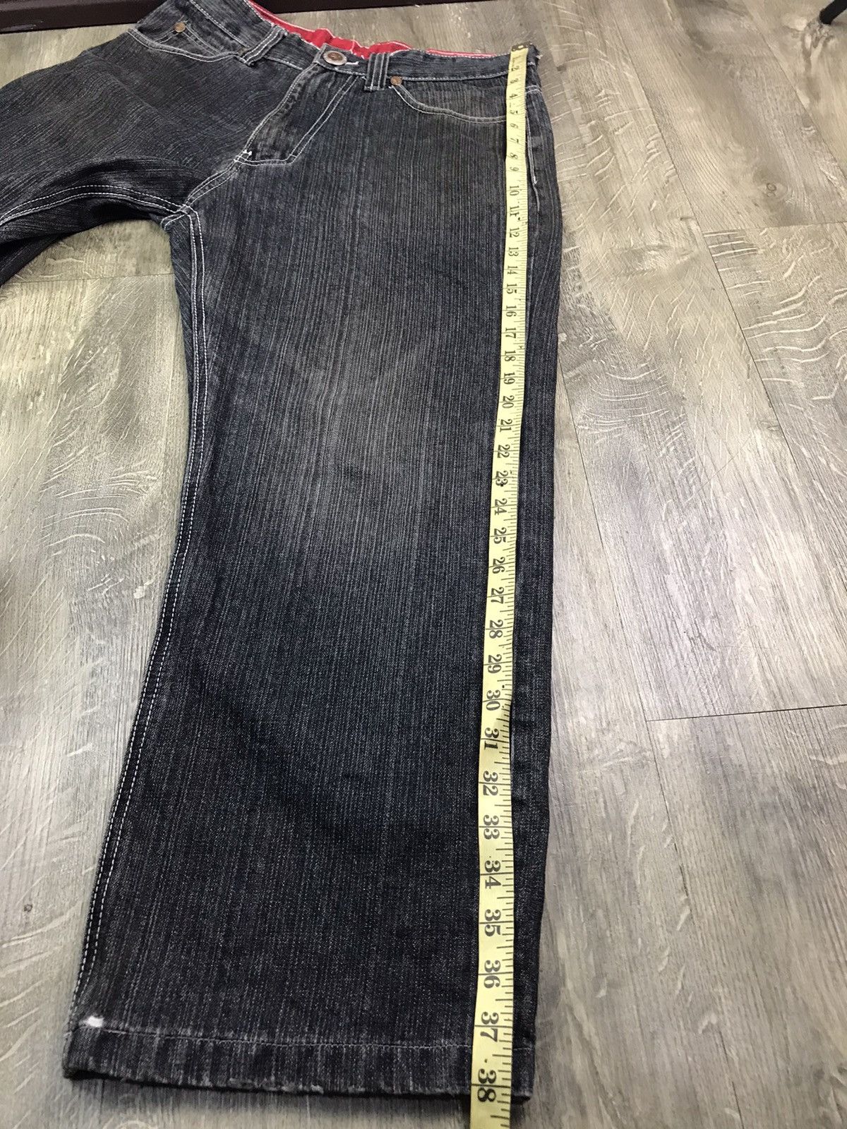 Japanese Brand DISTRESSED NEVARAN JEANS WITH EMBROIDERY DESIGN Size US 32 / EU 48 - 22 Thumbnail