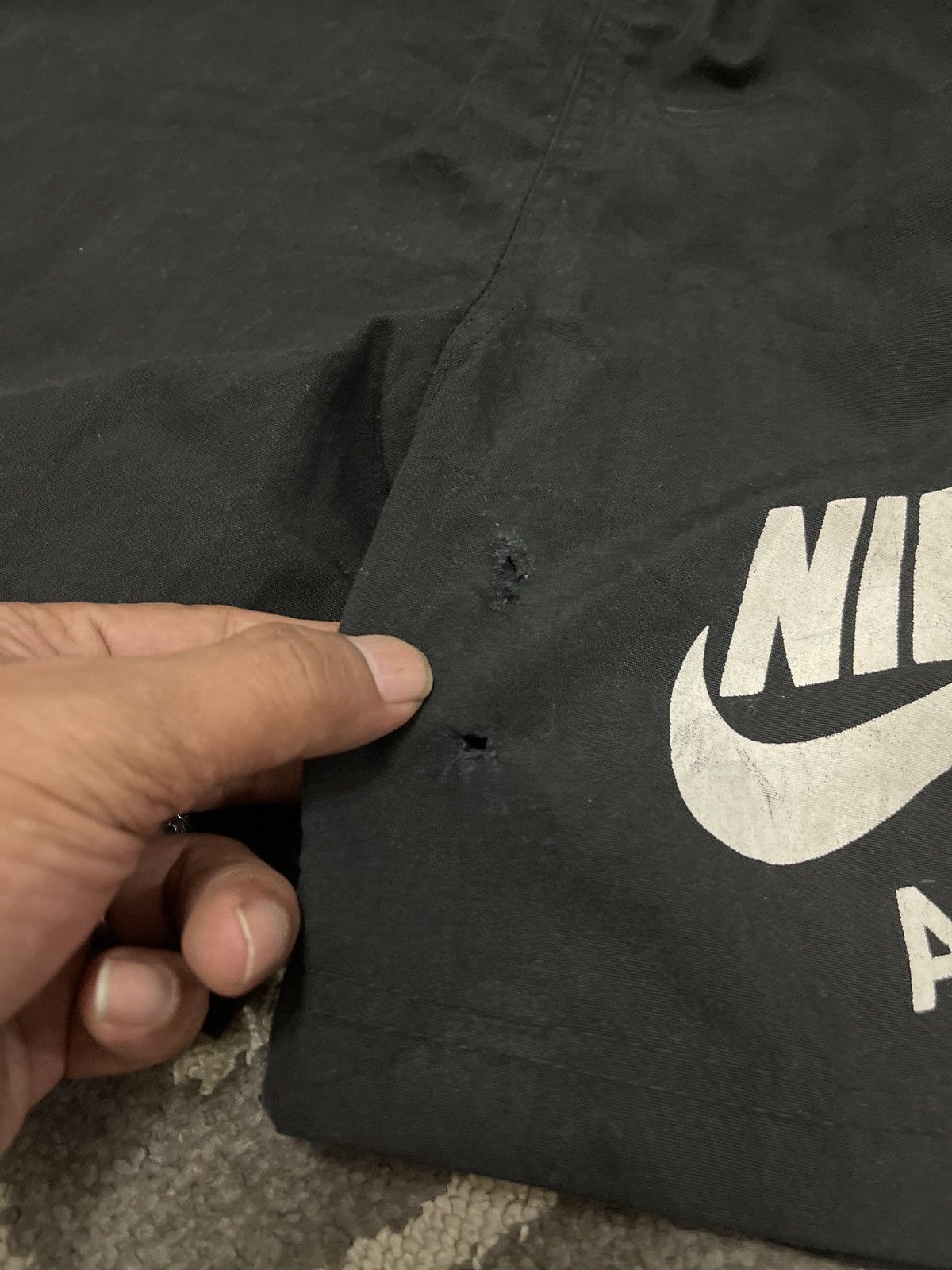 Nike × Vintage Vintage 90's Nike Air short Size US 30 / EU 46 - 2 Thumbnail