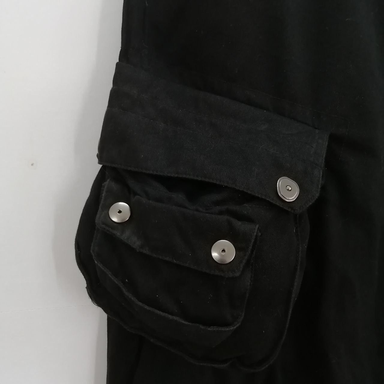 Designer × Japanese Brand × Vintage 🔥 Vintage LowBow Bondage Cargo Black Pants Size US 34 / EU 50 - 3 Thumbnail