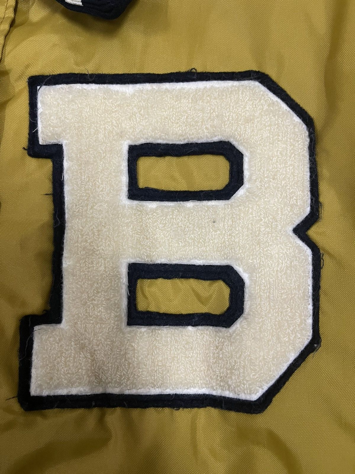Howe Vintage Howe Athletic Style Varsity Jacket Size US L / EU 52-54 / 3 - 9 Thumbnail