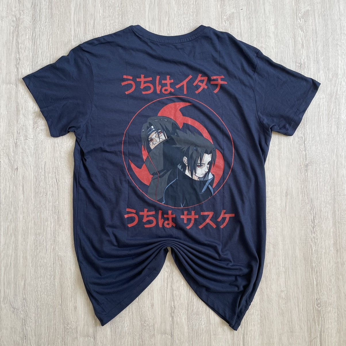 Anime 2002 Itachi Uchiwa Sasuke Uchiwa Naruto Vintage T shirt Size US L / EU 52-54 / 3 - 1 Thumbnail