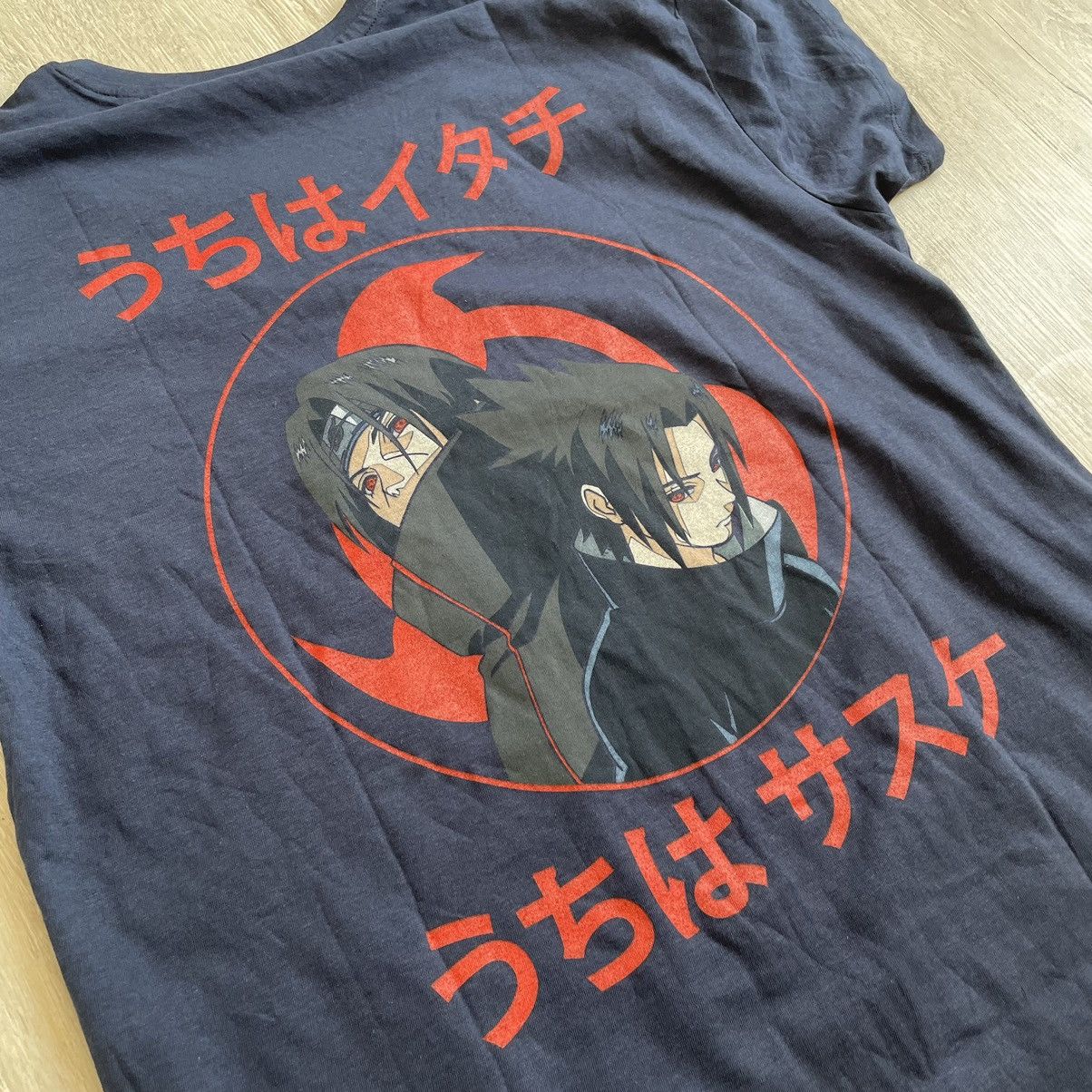 Anime 2002 Itachi Uchiwa Sasuke Uchiwa Naruto Vintage T shirt Size US L / EU 52-54 / 3 - 4 Thumbnail