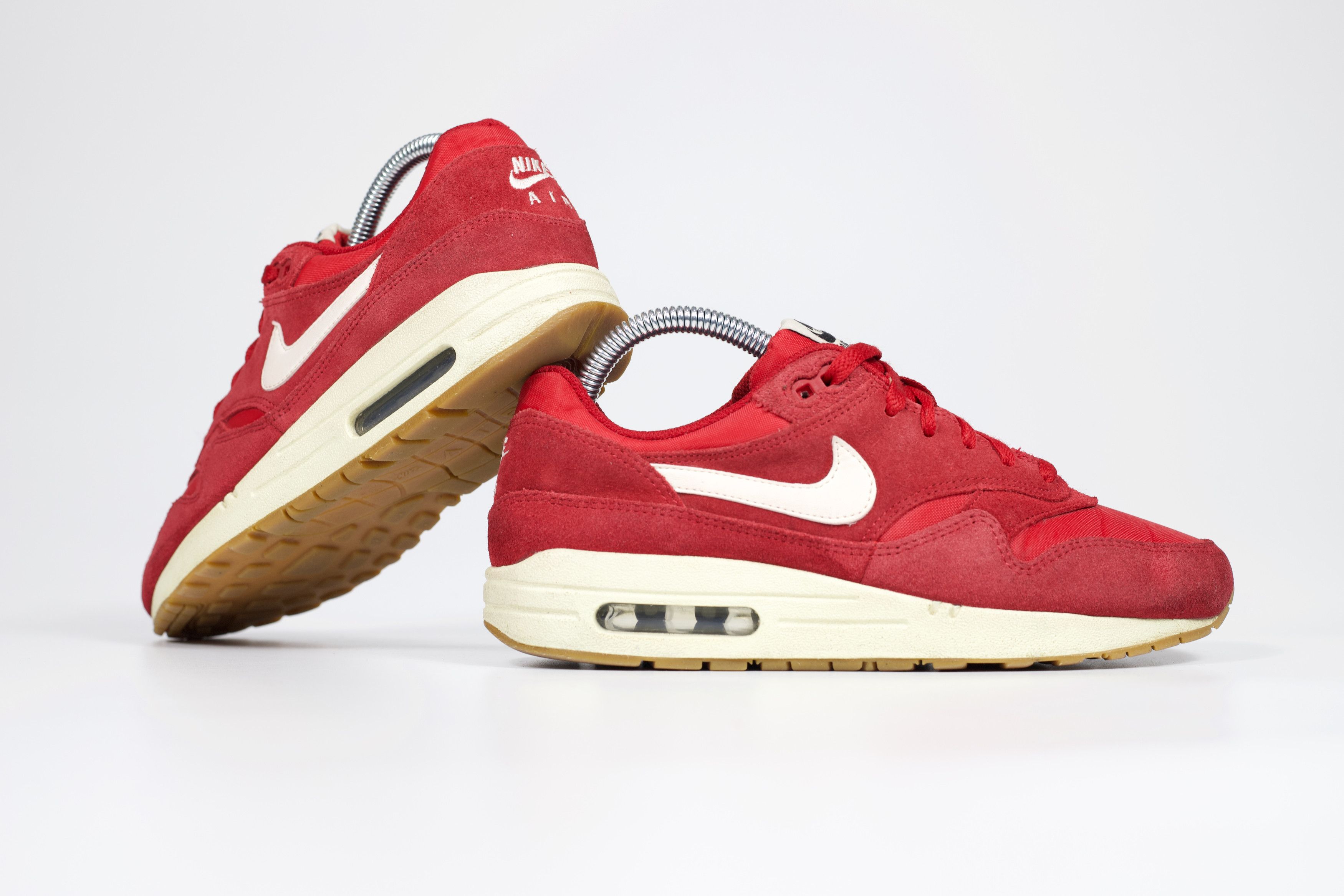 Nike 2014 Nike Air Max 1 Gum Red Size US 6.5 / EU 39-40 - 5 Thumbnail