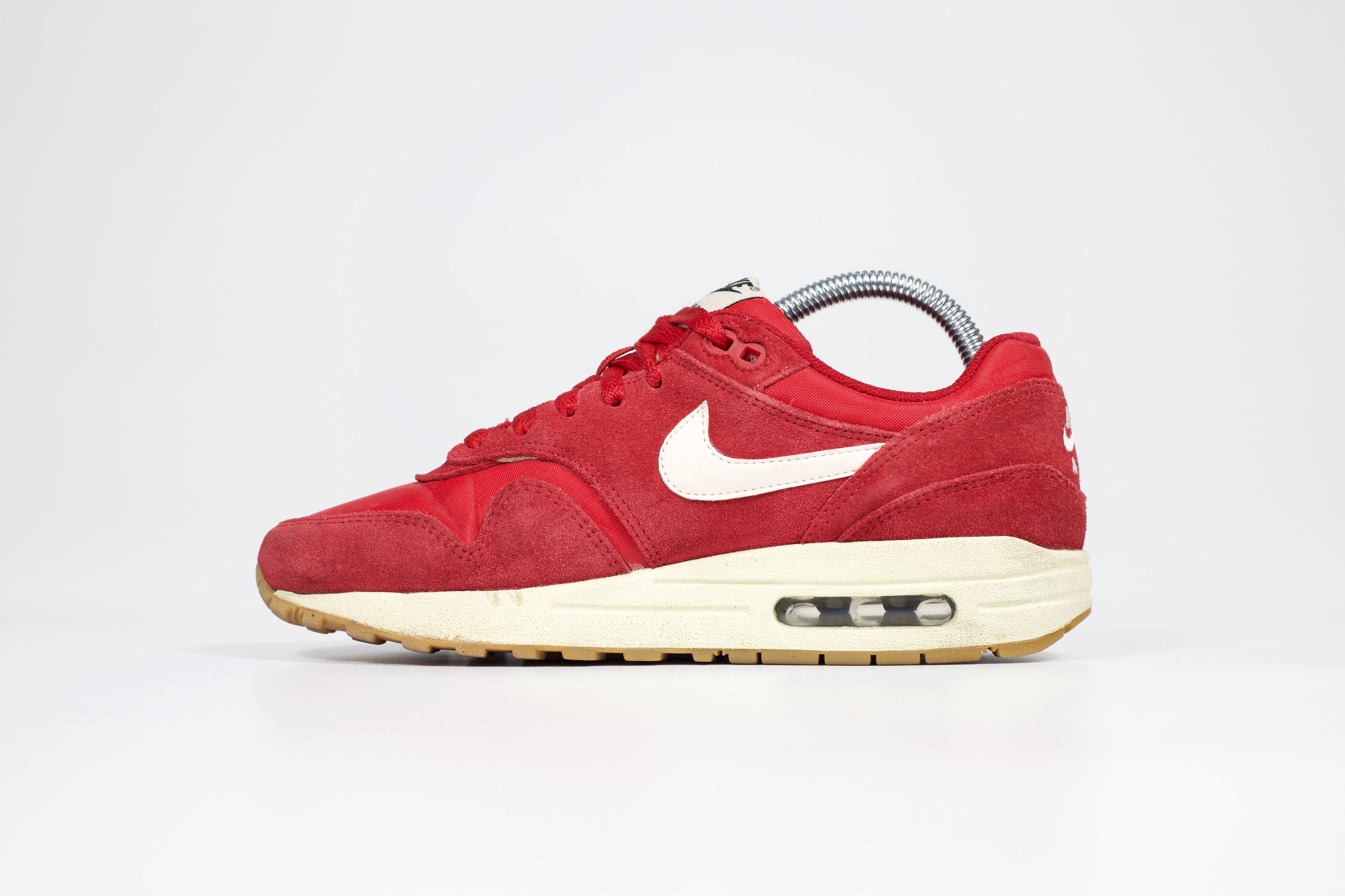 Nike 2014 Nike Air Max 1 Gum Red Size US 6.5 / EU 39-40 - 3 Thumbnail