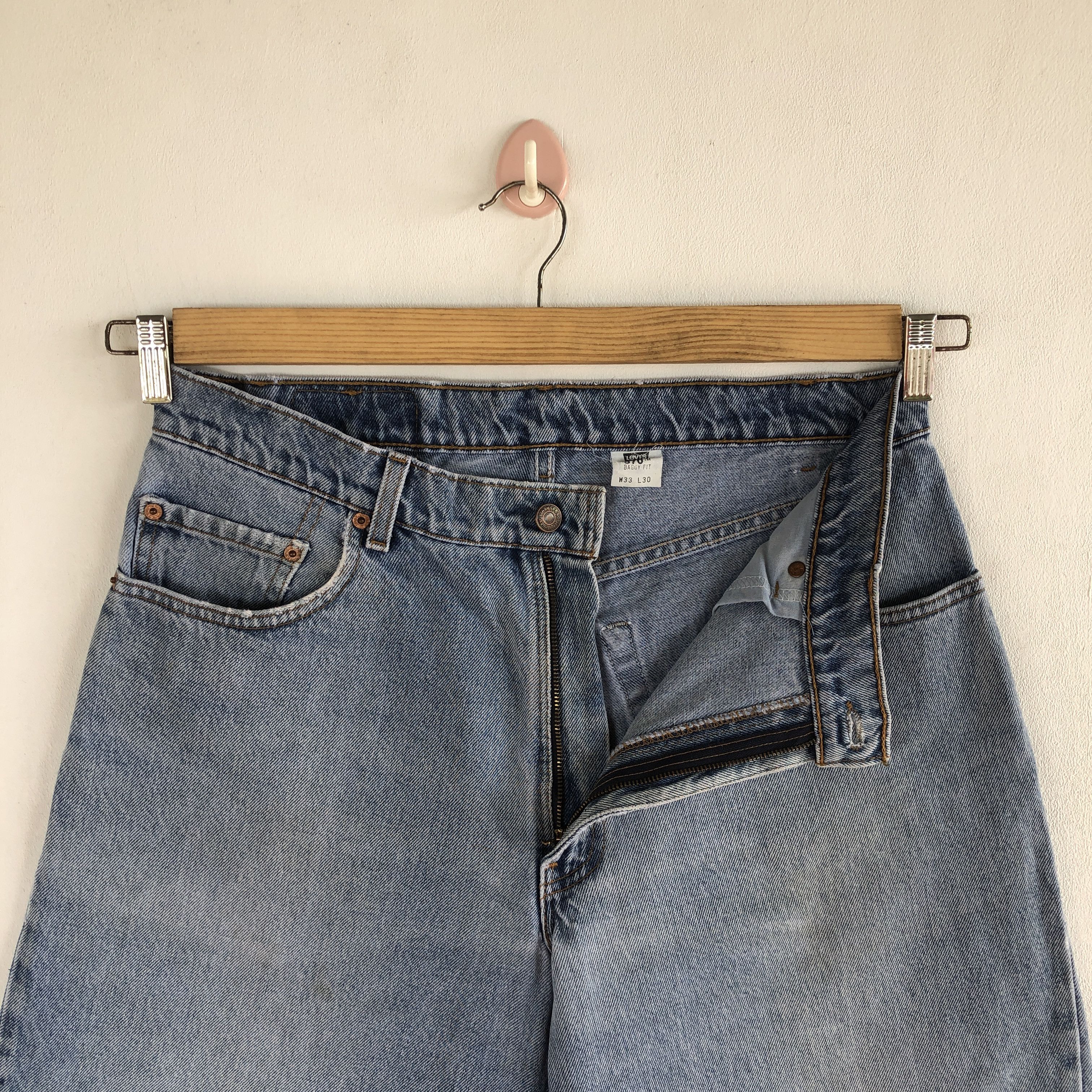 Levi's Vintage Levis Light Wash Jeans Baggy Fit Levi's 570 Denim Size US 30 / EU 46 - 8 Thumbnail