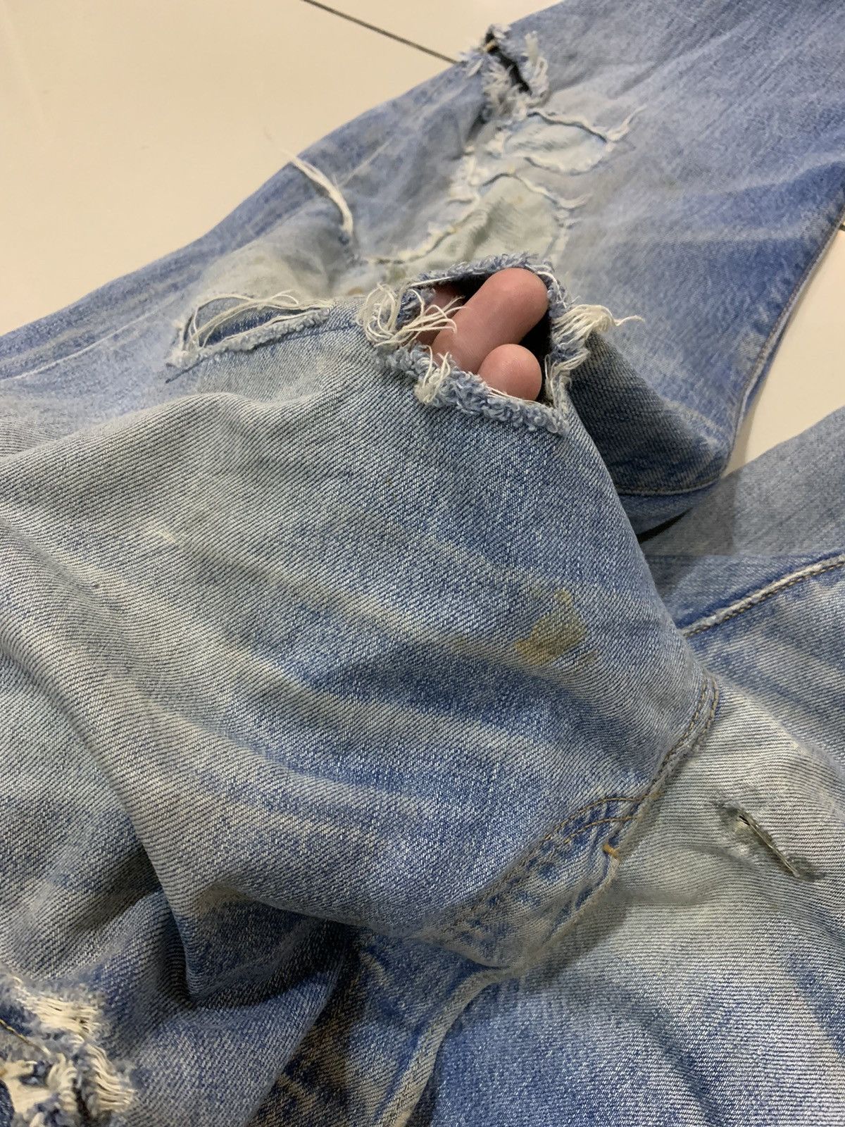 Levi's DISTRESSED DESTROYED LEVI'S 501 PATCHES HOLES JEANS Size US 36 / EU 52 - 12 Thumbnail