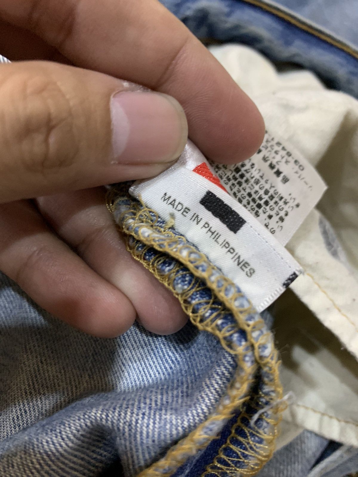 Levi's DISTRESSED DESTROYED LEVI'S 501 PATCHES HOLES JEANS Size US 36 / EU 52 - 20 Thumbnail
