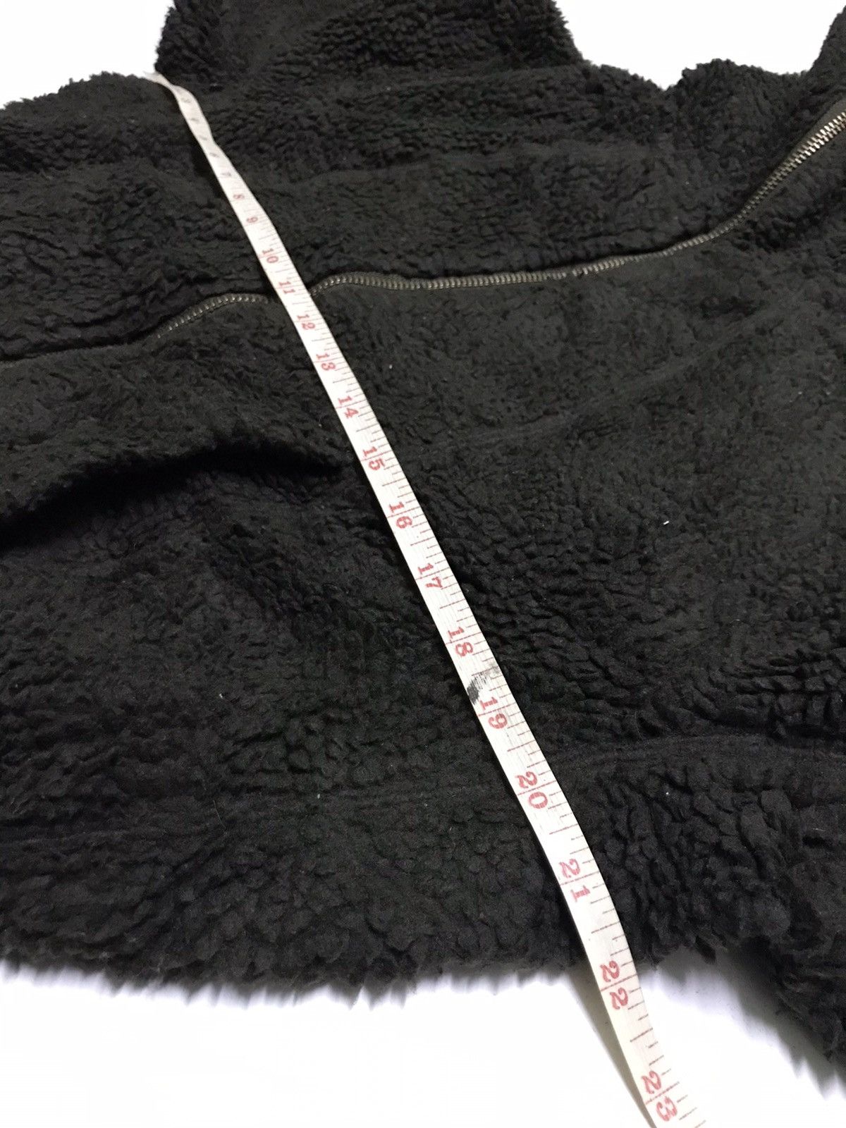 Undercover × Uniqlo Uniqlo Undercover deep pile jacket Size US M / EU 48-50 / 2 - 7 Thumbnail