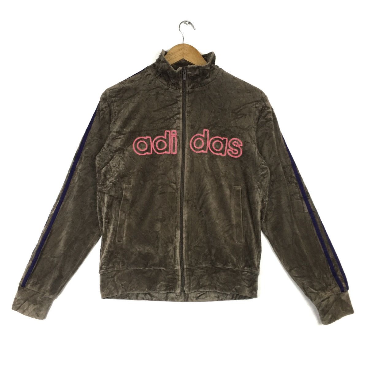 Adidas Vintage 2YK Adidas Spell Out Mocha Brown Velvet Jacket Size US S / EU 44-46 / 1 - 2 Thumbnail