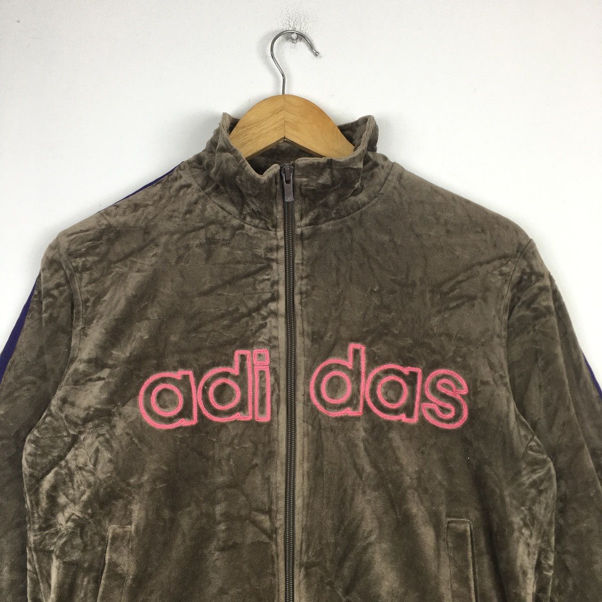 Adidas Vintage 2YK Adidas Spell Out Mocha Brown Velvet Jacket Size US S / EU 44-46 / 1 - 3 Thumbnail