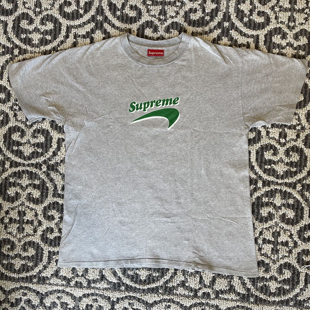 Supreme × Vintage 1995 Supreme Newport Tee Size US L / EU 52-54 / 3 - 4 Thumbnail