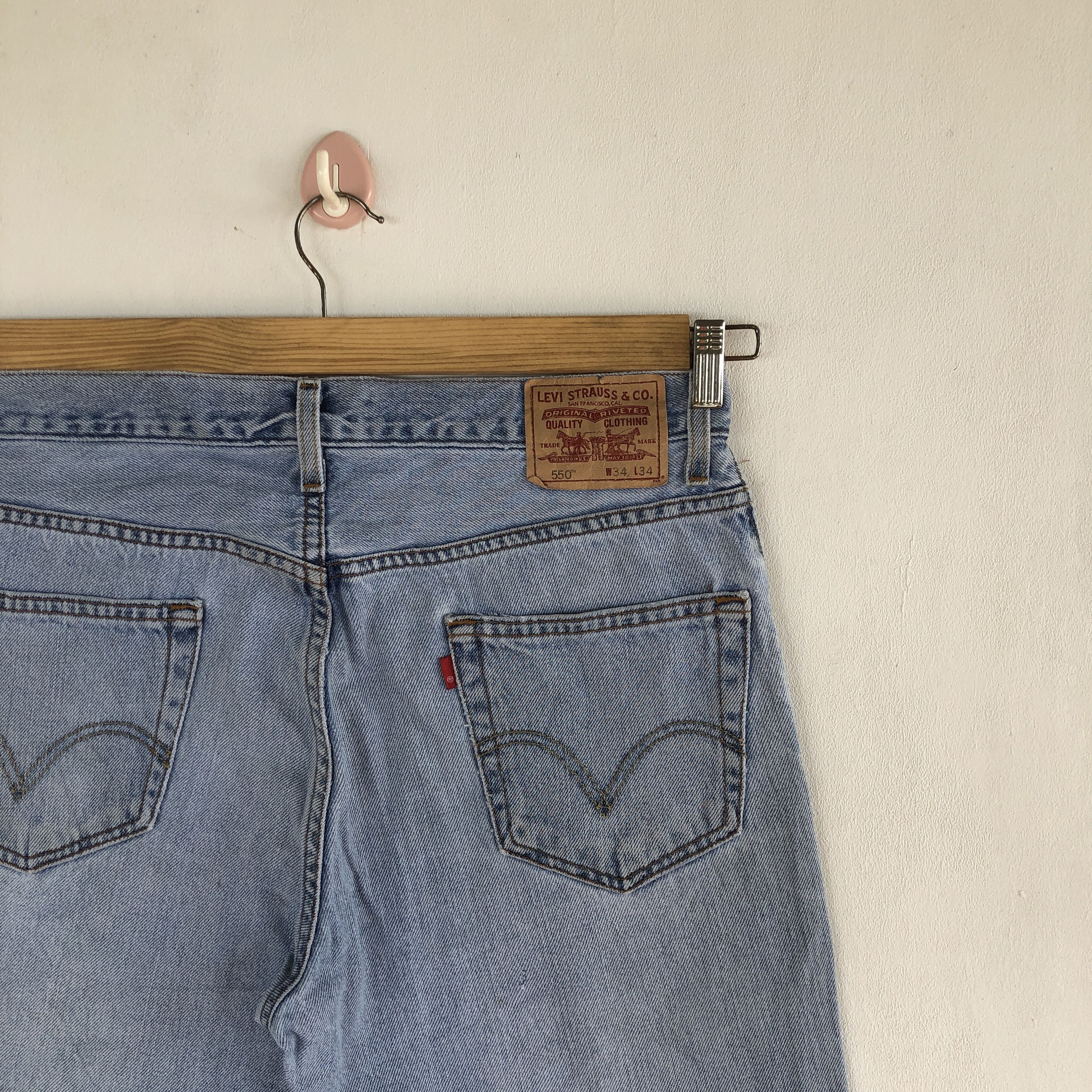 Levi's Vintage Levis Light Wash Jeans Dirty Levi's 505 Denim Size US 34 / EU 50 - 7 Thumbnail