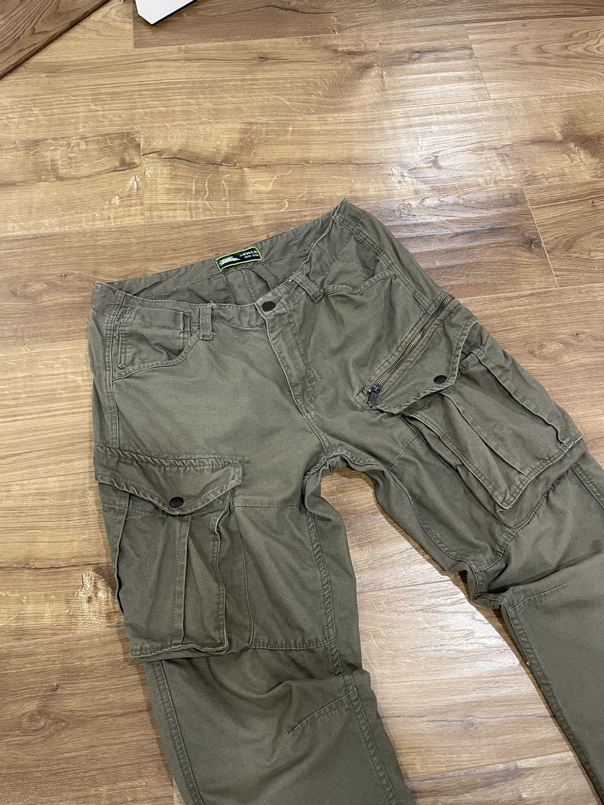 Vintage Vintage Olive Military Cargo Pockets Bondage Pants Size 34 Size US 34 / EU 50 - 6 Thumbnail