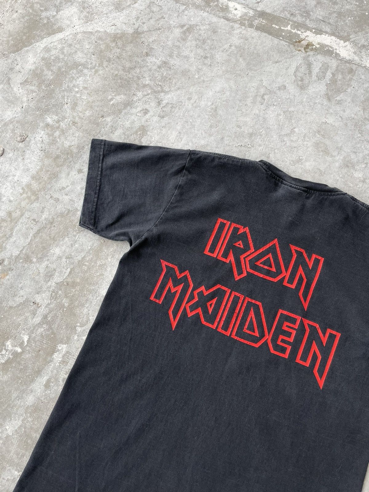 Iron Maiden Vintage Iron Maiden Distressed Tee Shirt Big Logo Size S Size US S / EU 44-46 / 1 - 12 Thumbnail