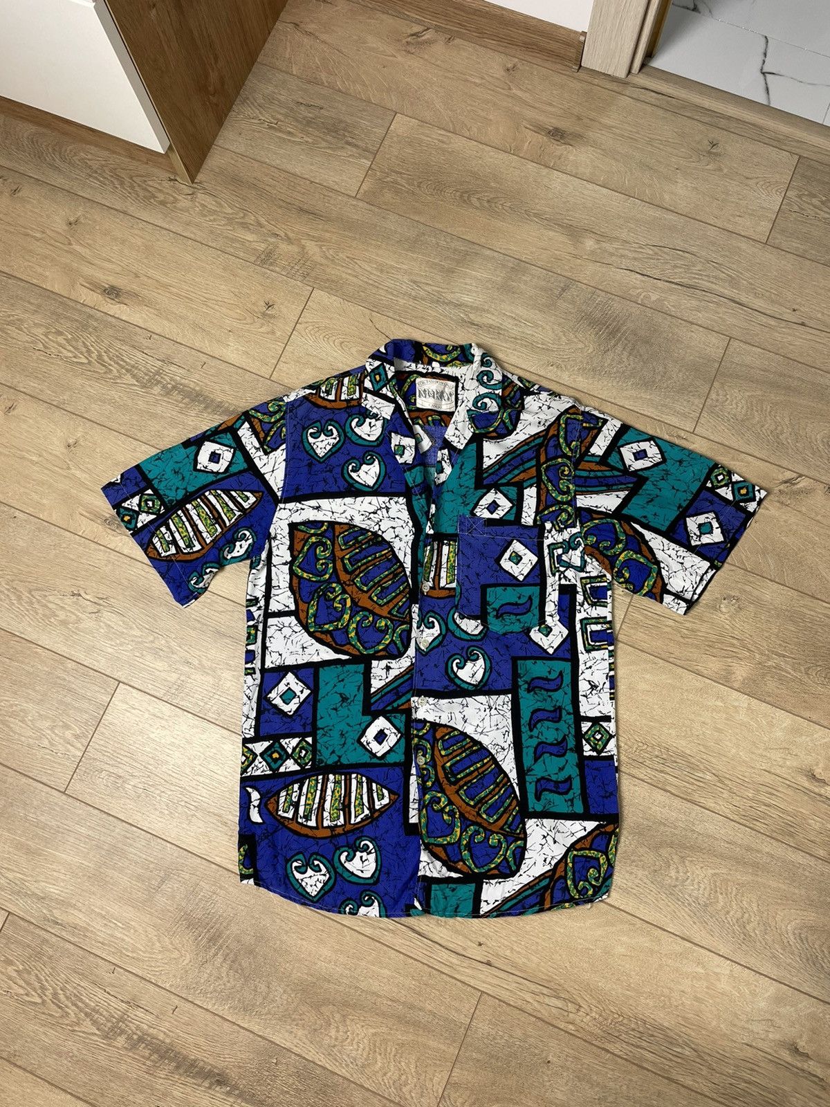 Vintage Vintage Crazy Hawaiian Oversized Shirt Size S Size US S / EU 44-46 / 1 - 1 Thumbnail