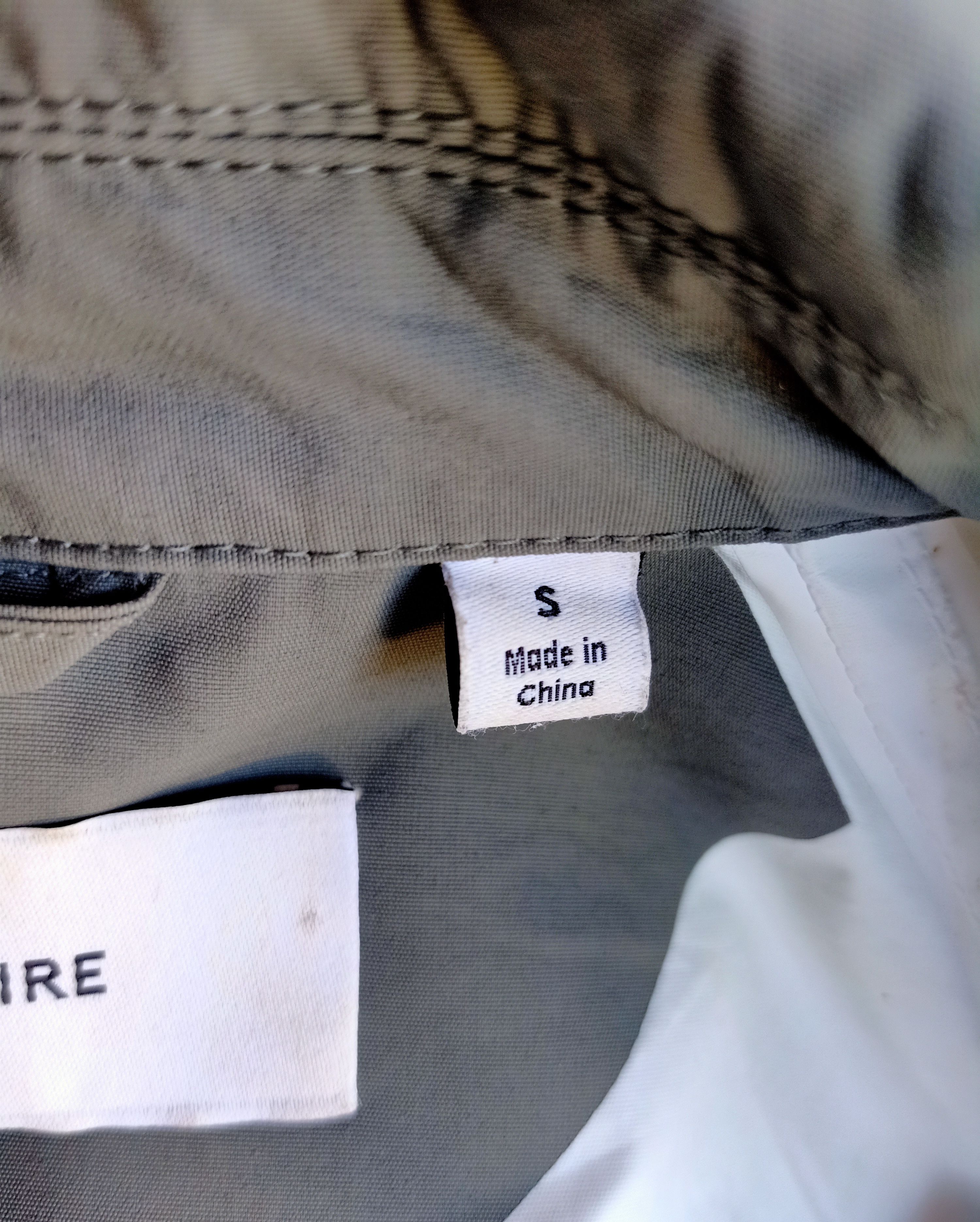 Lemaire × Uniqlo Uniqlo X Lemaire trench Jacket Size US S / EU 44-46 / 1 - 11 Thumbnail
