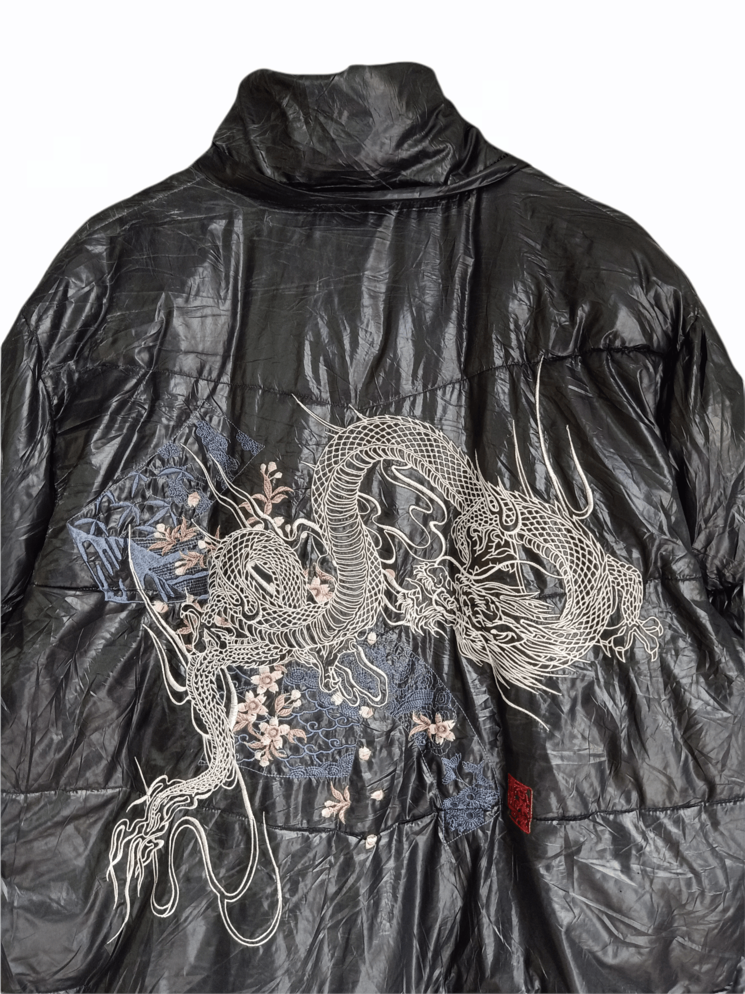 Japanese Brand Distressed Karakuri Tamashi Dragon Embroidery Puffer Jacket Size US XL / EU 56 / 4 - 3 Thumbnail