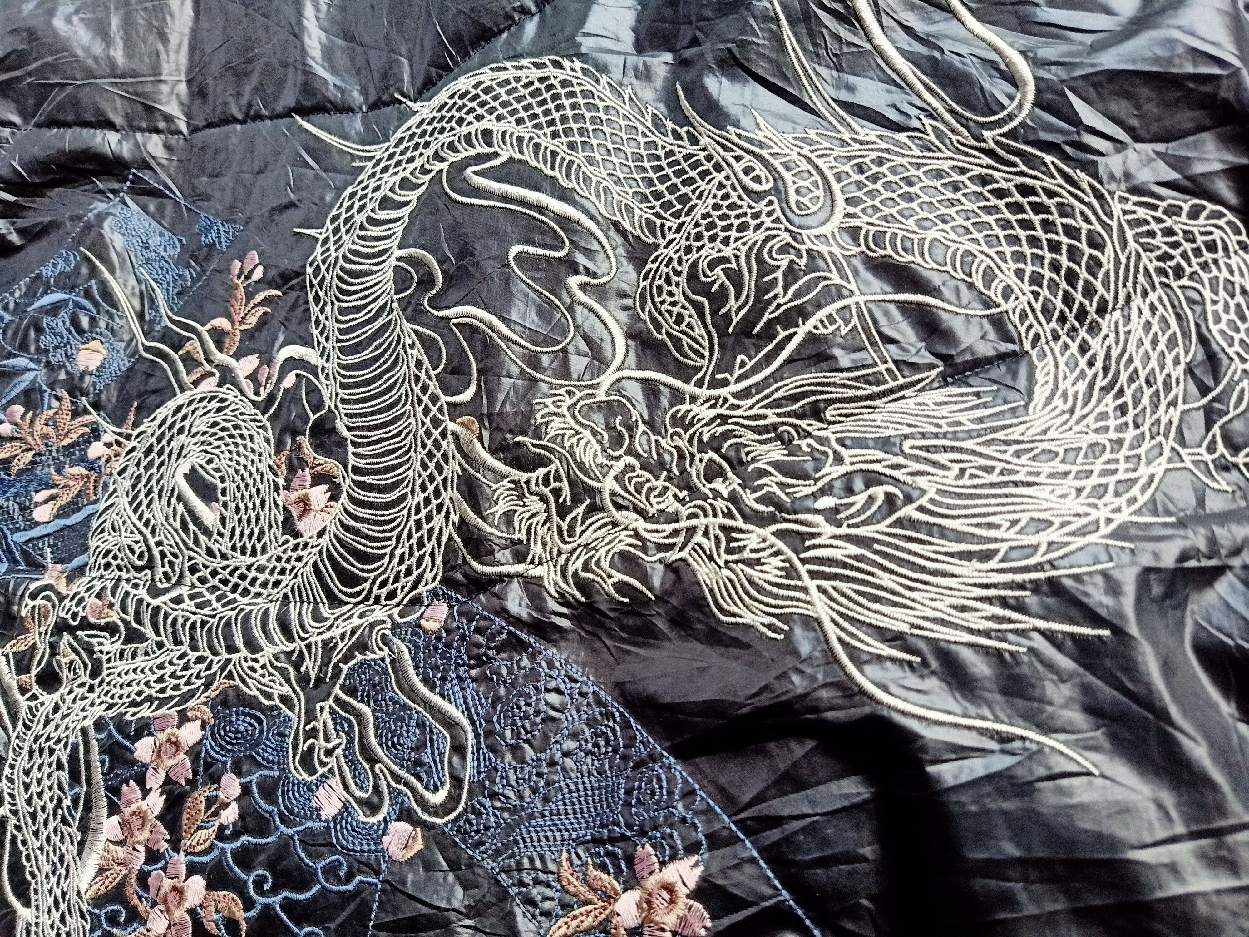 Japanese Brand Distressed Karakuri Tamashi Dragon Embroidery Puffer Jacket Size US XL / EU 56 / 4 - 2 Thumbnail