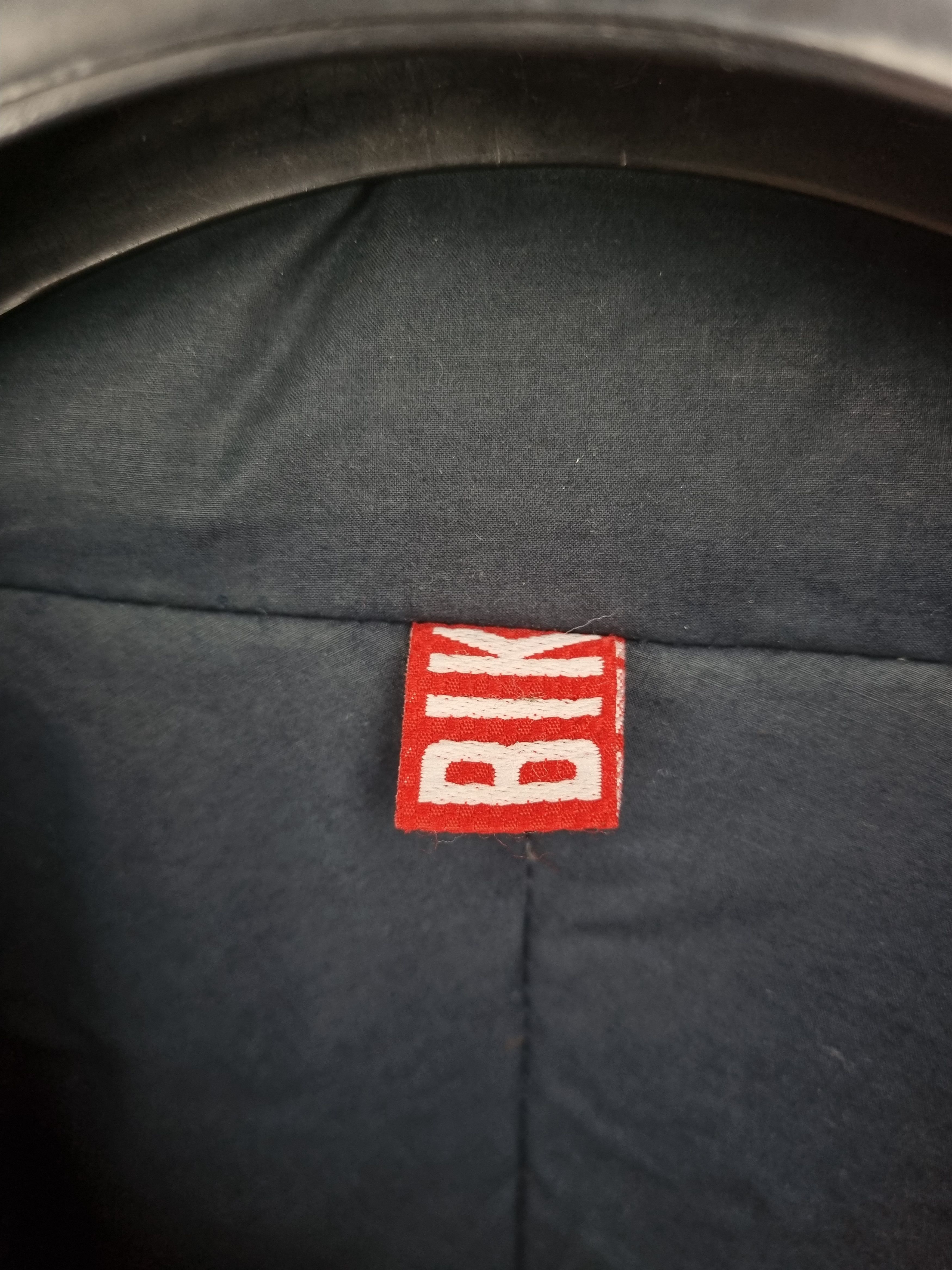 Dirk Bikkembergs Rare Bikkembergs Down Jacket with Front Secret Pocket Size US L / EU 52-54 / 3 - 18 Thumbnail