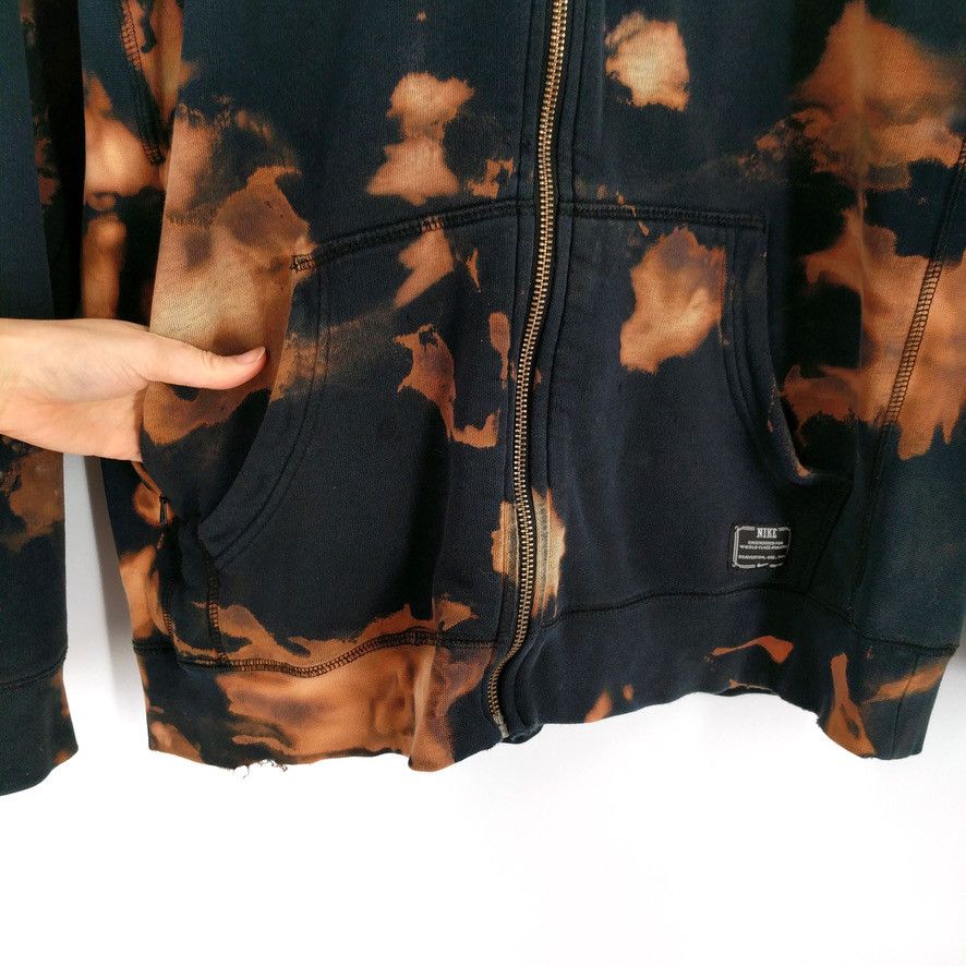 Nike Nike Custom Hand Bleached Distressed Fleece Zip Hoodie Size US L / EU 52-54 / 3 - 5 Thumbnail