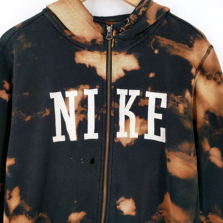 Nike Nike Custom Hand Bleached Distressed Fleece Zip Hoodie Size US L / EU 52-54 / 3 - 2 Thumbnail