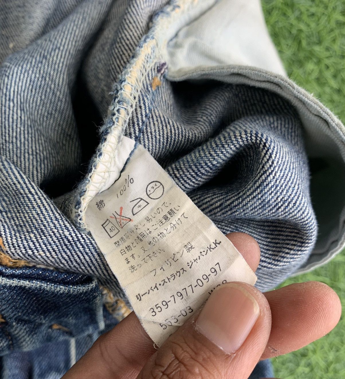 Levi's Vintage Levis 553 Denim Flares Jeans Pants - BS45853. Size US 32 / EU 48 - 9 Thumbnail