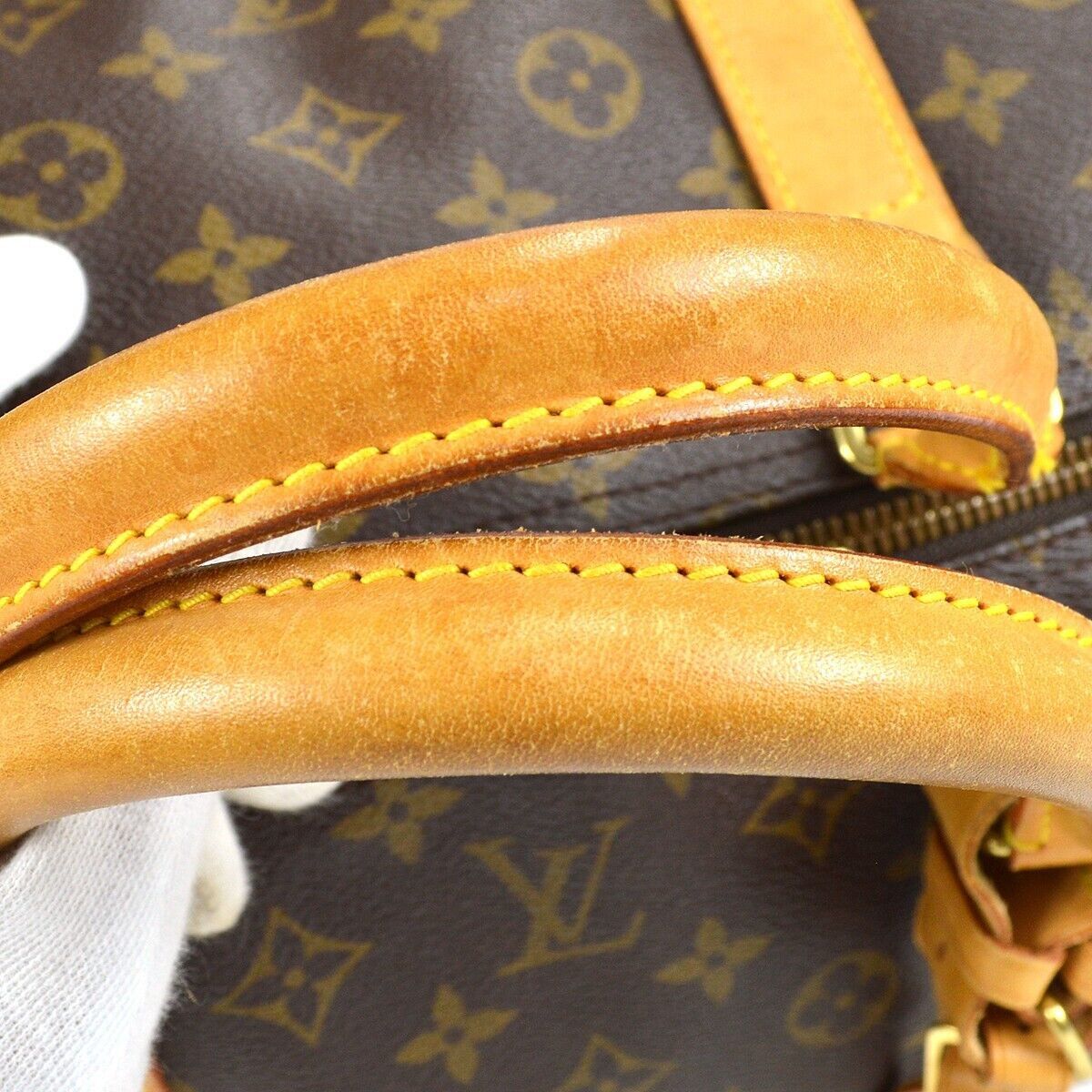 Louis Vuitton Keepall 60 Bandouliere Duffle Bag Size ONE SIZE - 5 Thumbnail