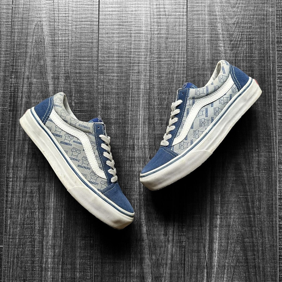 image of Vans X Descendents Old School Size 5.5 Shoes in Blue, Men's