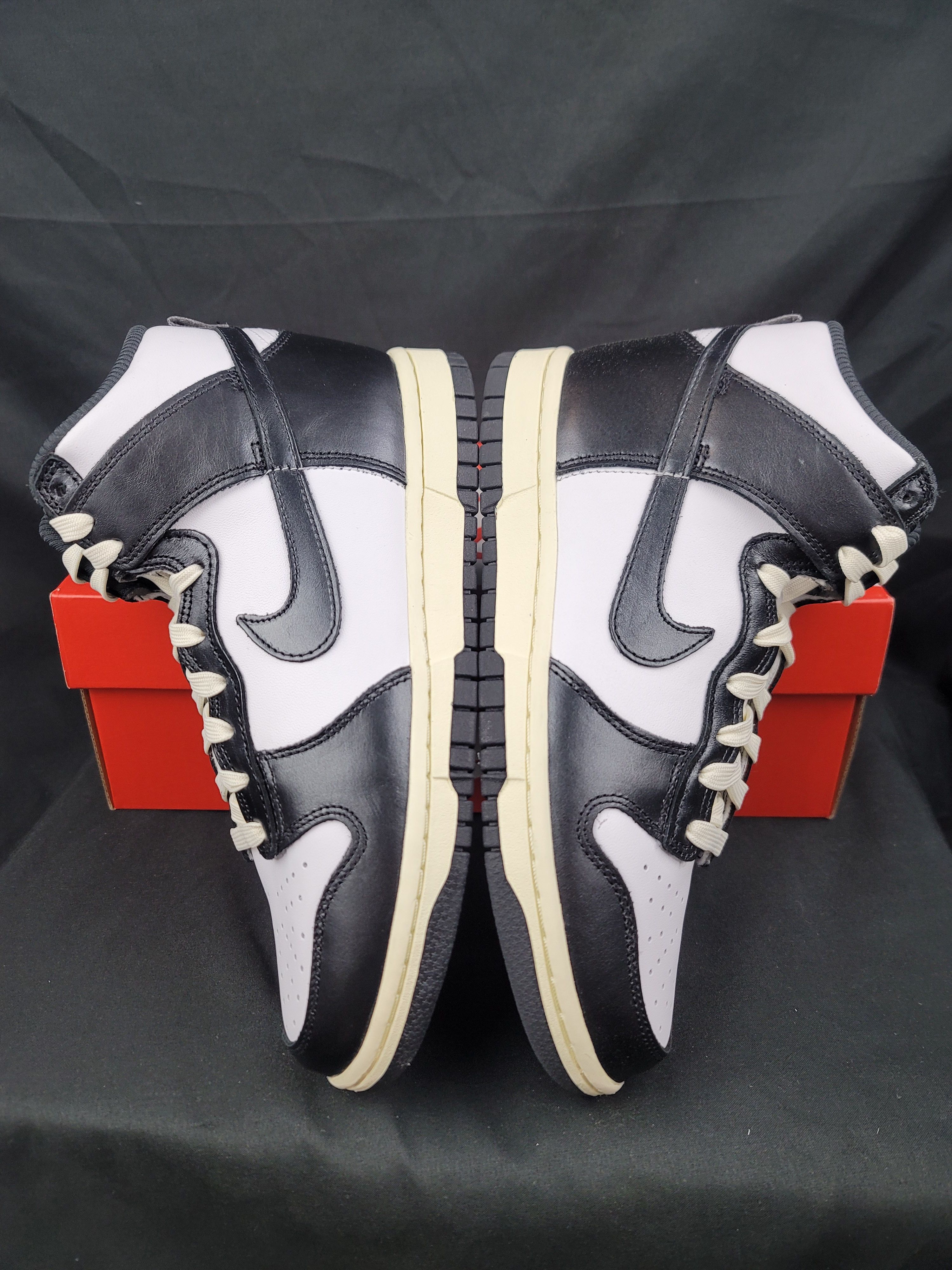 Nike Nike Women’s Dunk High Vintage Black Size 7W (5.5M) White Size US 7 / IT 37 - 6 Thumbnail