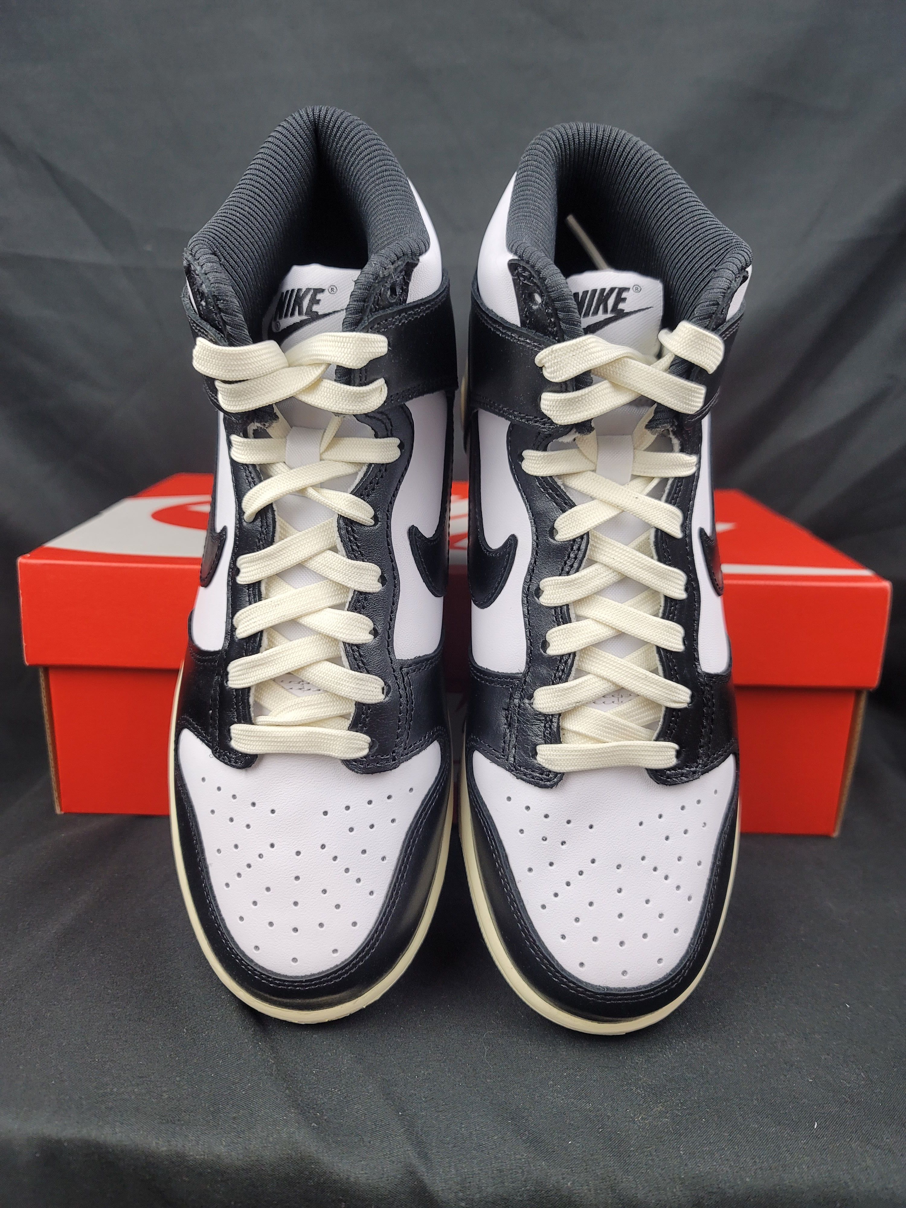 Nike Nike Women’s Dunk High Vintage Black Size 7W (5.5M) White Size US 7 / IT 37 - 4 Thumbnail