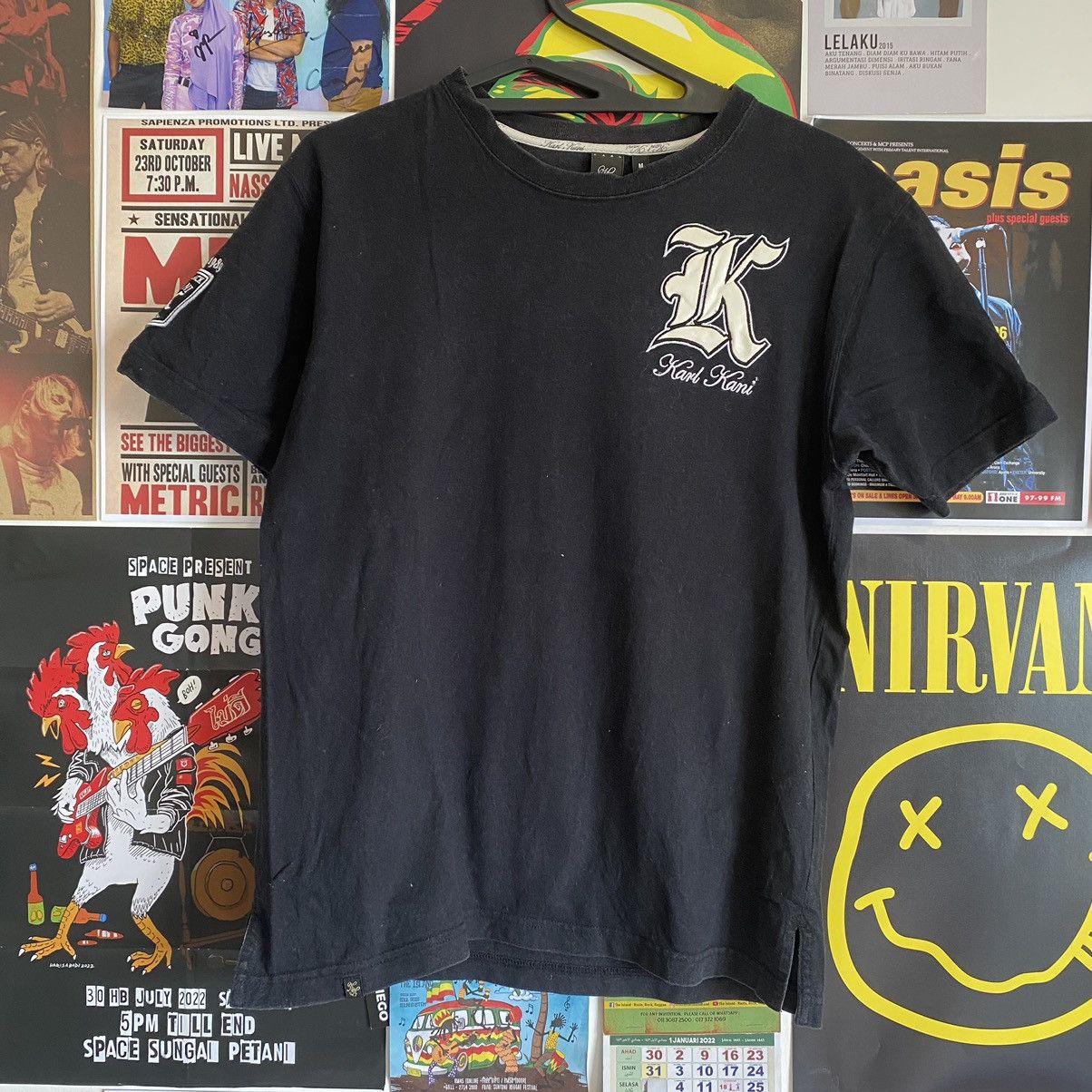 Vintage Vintage Karl Kani Spell Out Black T-Shirt Size US S / EU 44-46 / 1 - 2 Thumbnail