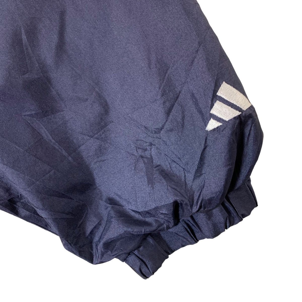 Adidas Adidas Produced by Descente Under Adidas License Button Size US L / EU 52-54 / 3 - 5 Thumbnail