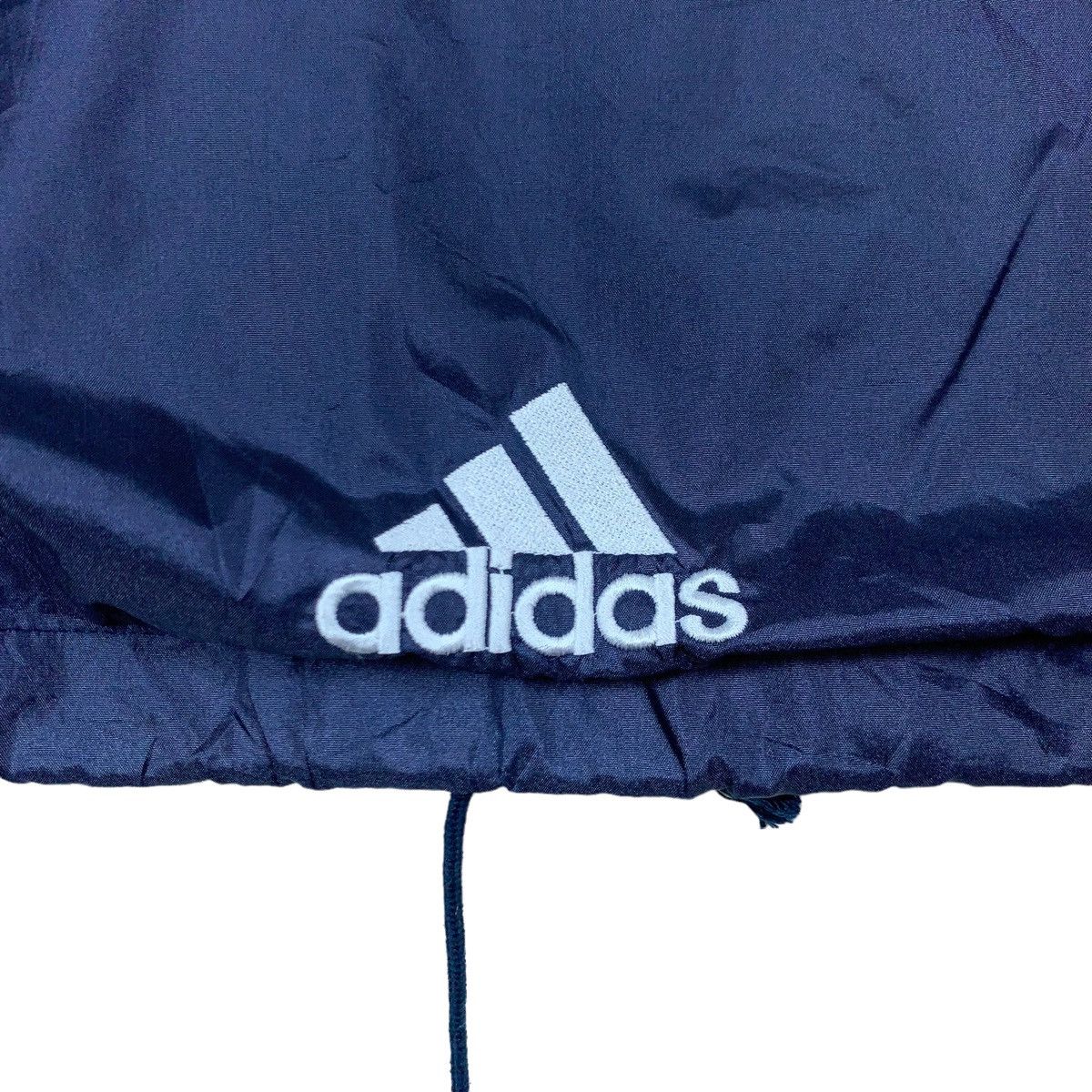 Adidas Adidas Produced by Descente Under Adidas License Button Size US L / EU 52-54 / 3 - 7 Thumbnail