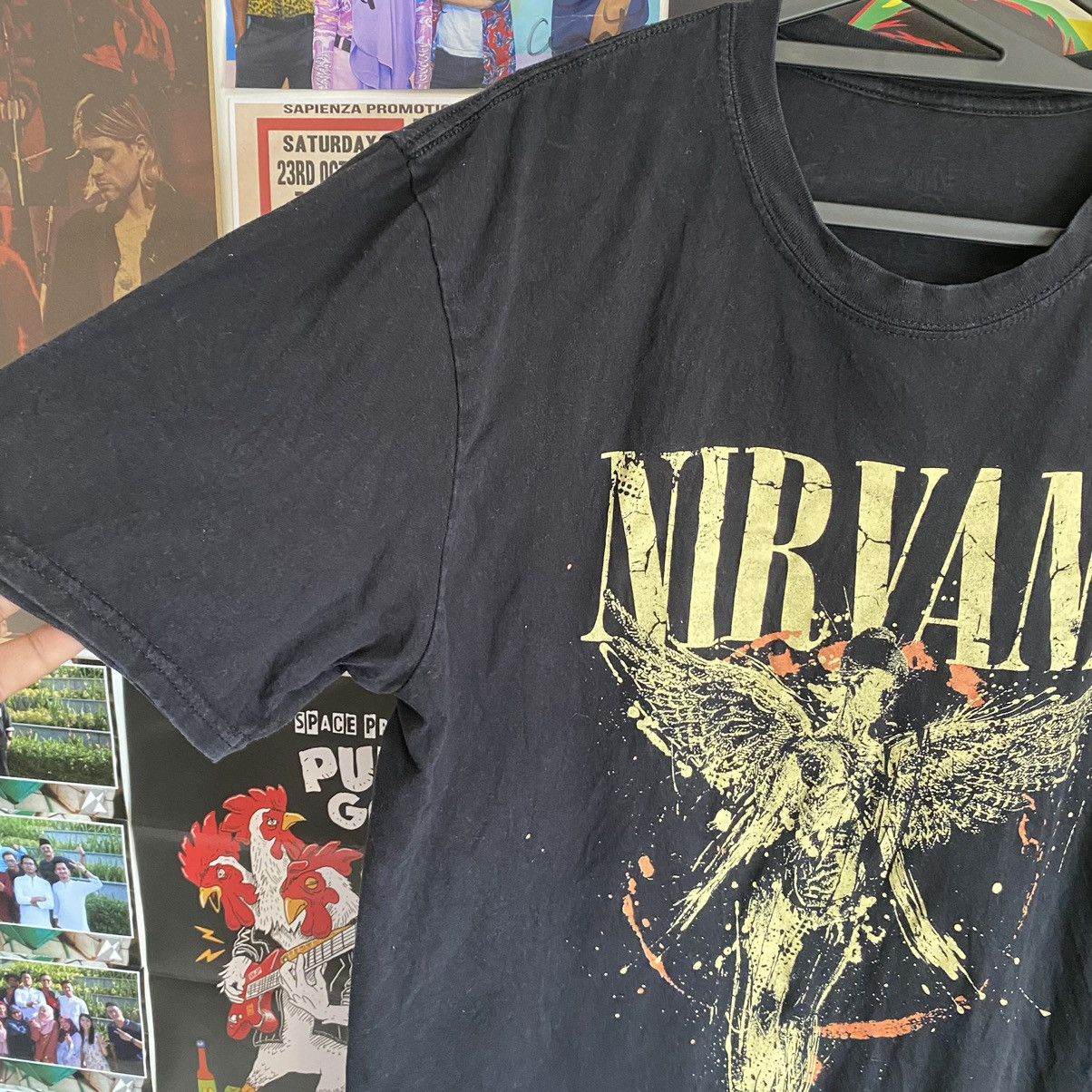 Band Tees Vintage Nirvana in Utero Black T-Shirt Size US M / EU 48-50 / 2 - 3 Thumbnail