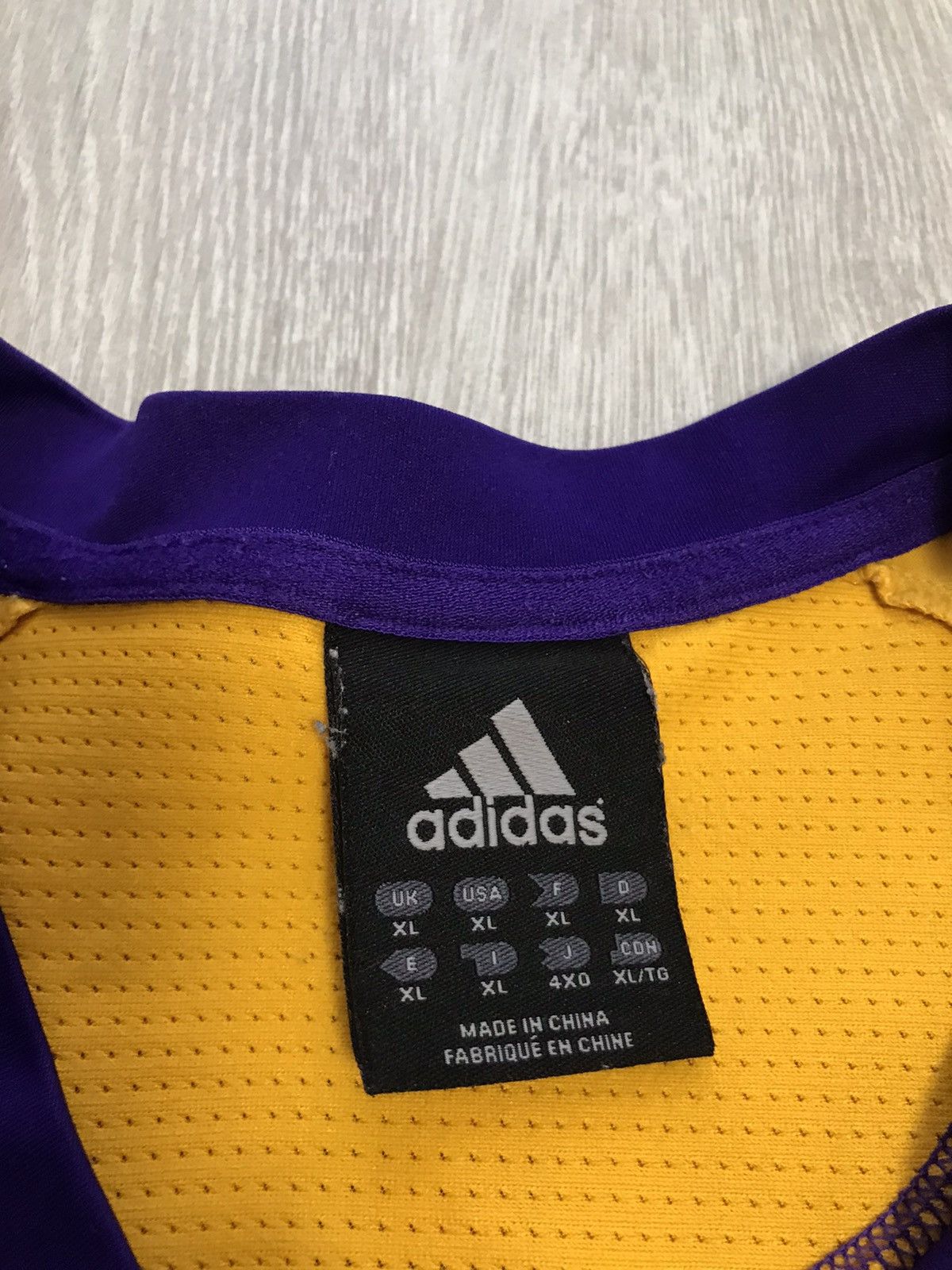 Adidas Vintage jersey Traning Lakers Kobe Bryant 24 Size US XL / EU 56 / 4 - 4 Thumbnail