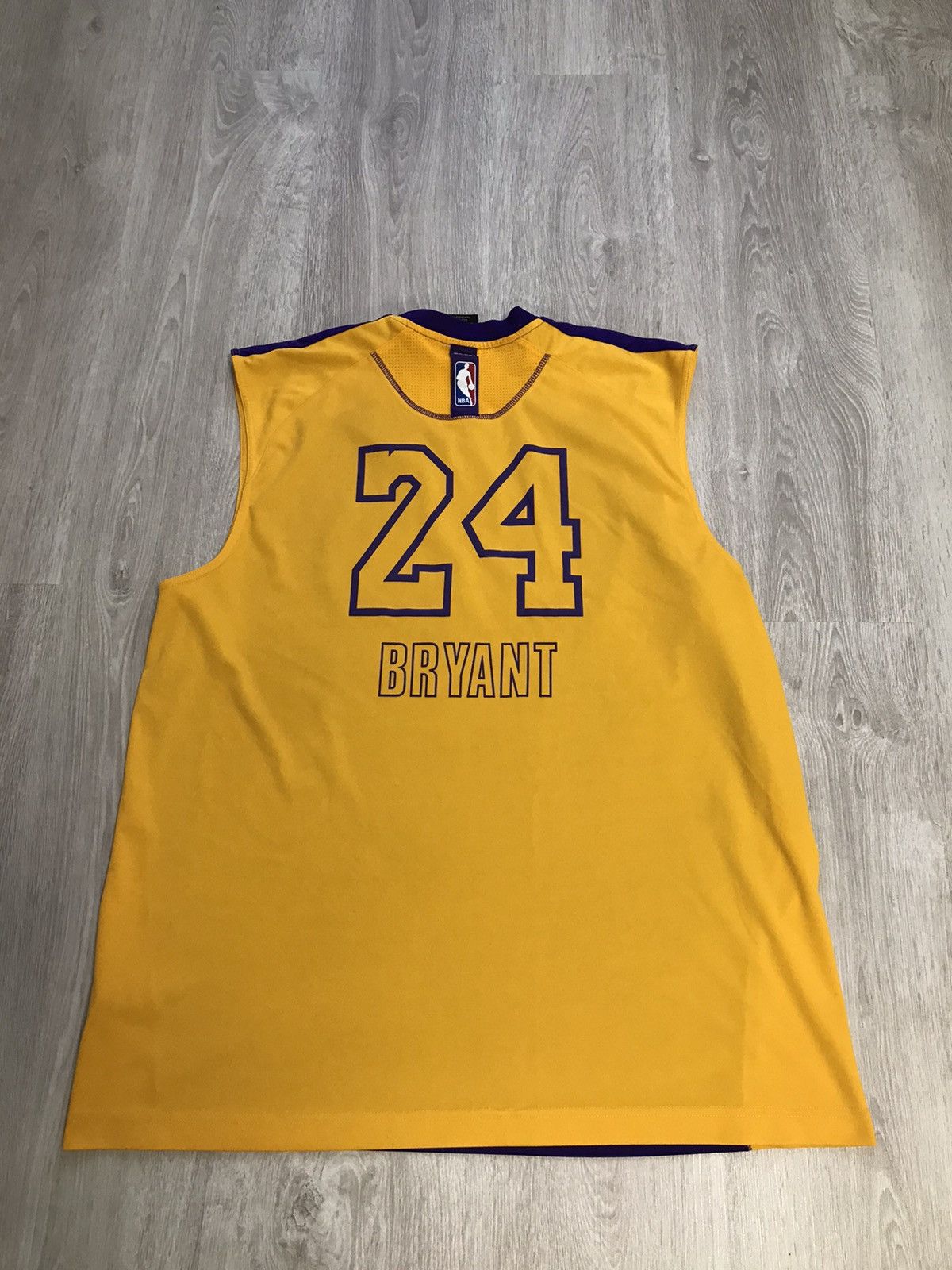 Adidas Vintage jersey Traning Lakers Kobe Bryant 24 Size US XL / EU 56 / 4 - 1 Thumbnail