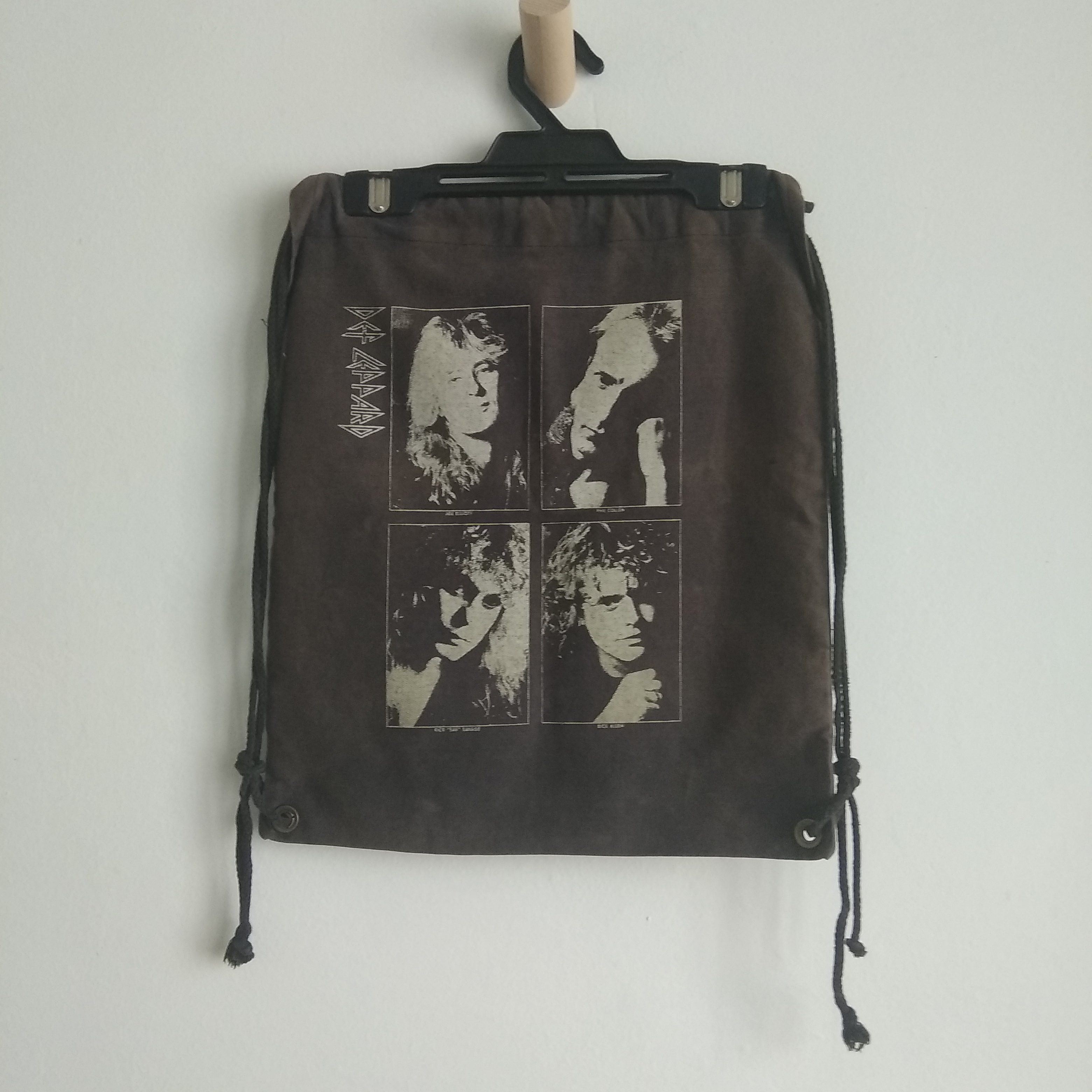 Arts & Science Drawstring Bag Def Leppard album Adrenalize Very Rare Design Size ONE SIZE - 2 Thumbnail