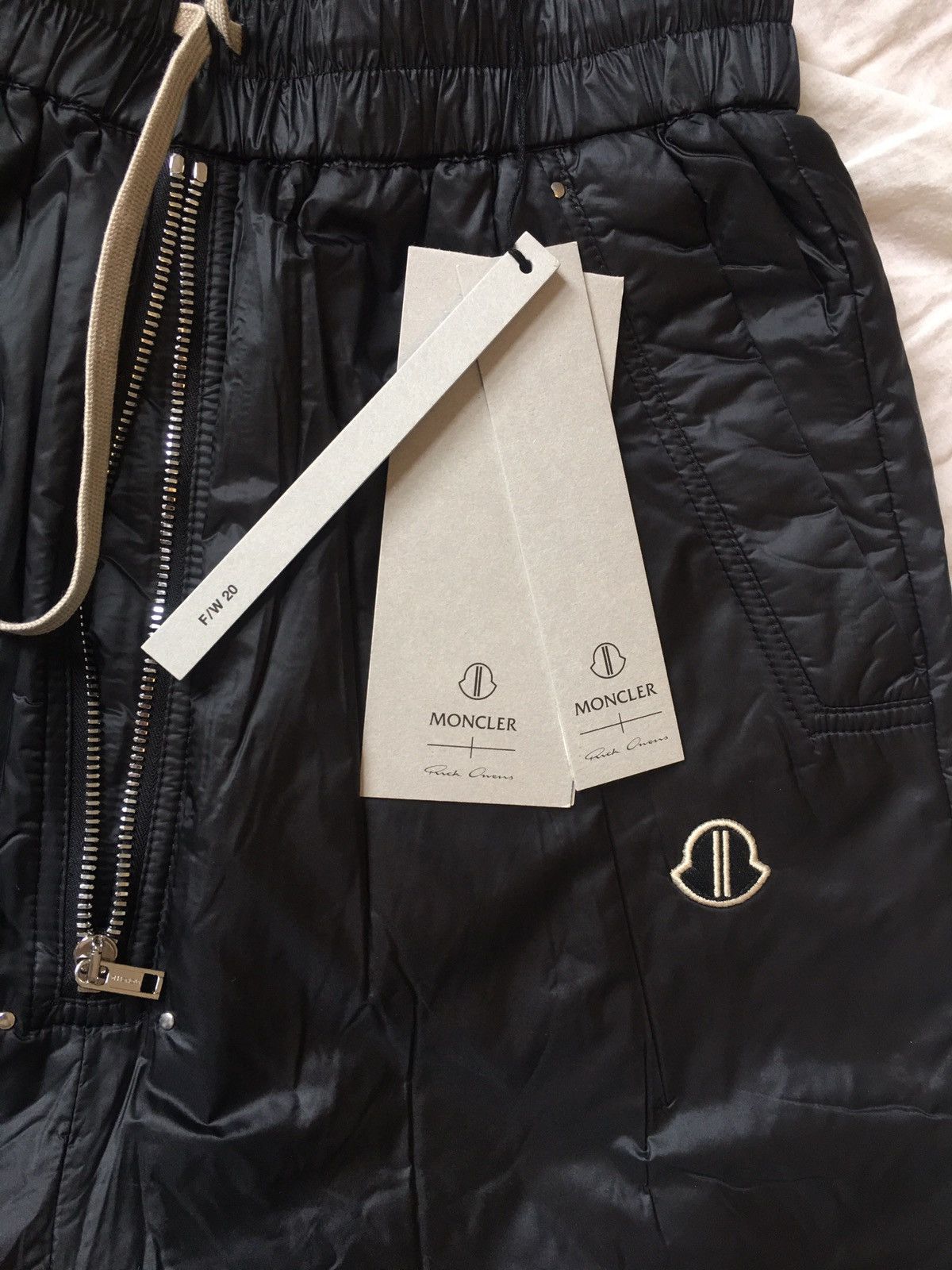 Moncler × Rick Owens Black Moncler Edition Down Pod Shorts *LAST PRICE DROP* Size US 32 / EU 48 - 3 Thumbnail