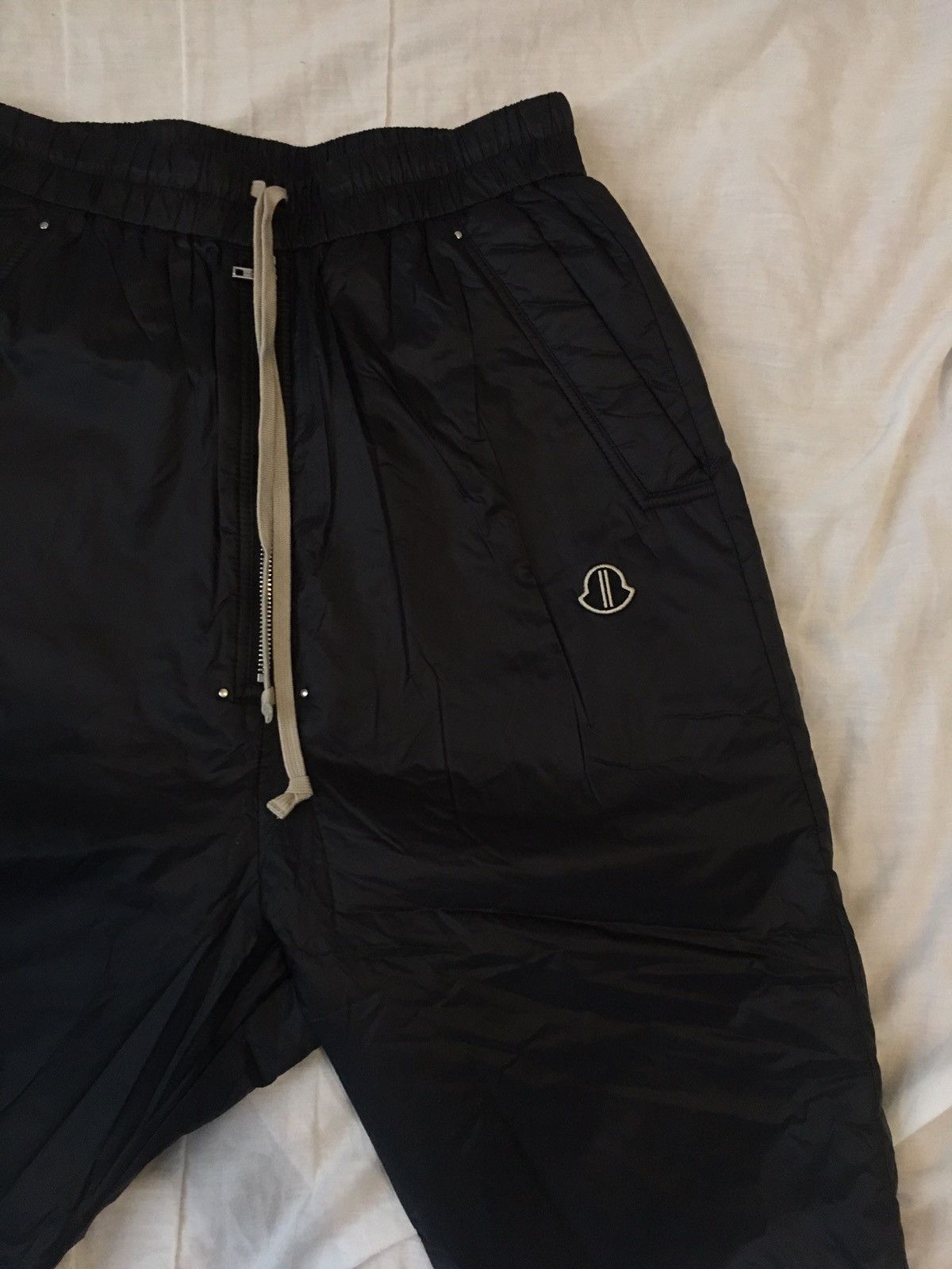 Moncler × Rick Owens Black Moncler Edition Down Pod Shorts *LAST PRICE DROP* Size US 32 / EU 48 - 5 Thumbnail