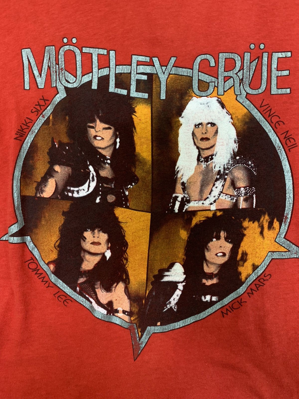 Band Tees Motley Crue vintage tour 83-84 Size US M / EU 48-50 / 2 - 6 Thumbnail