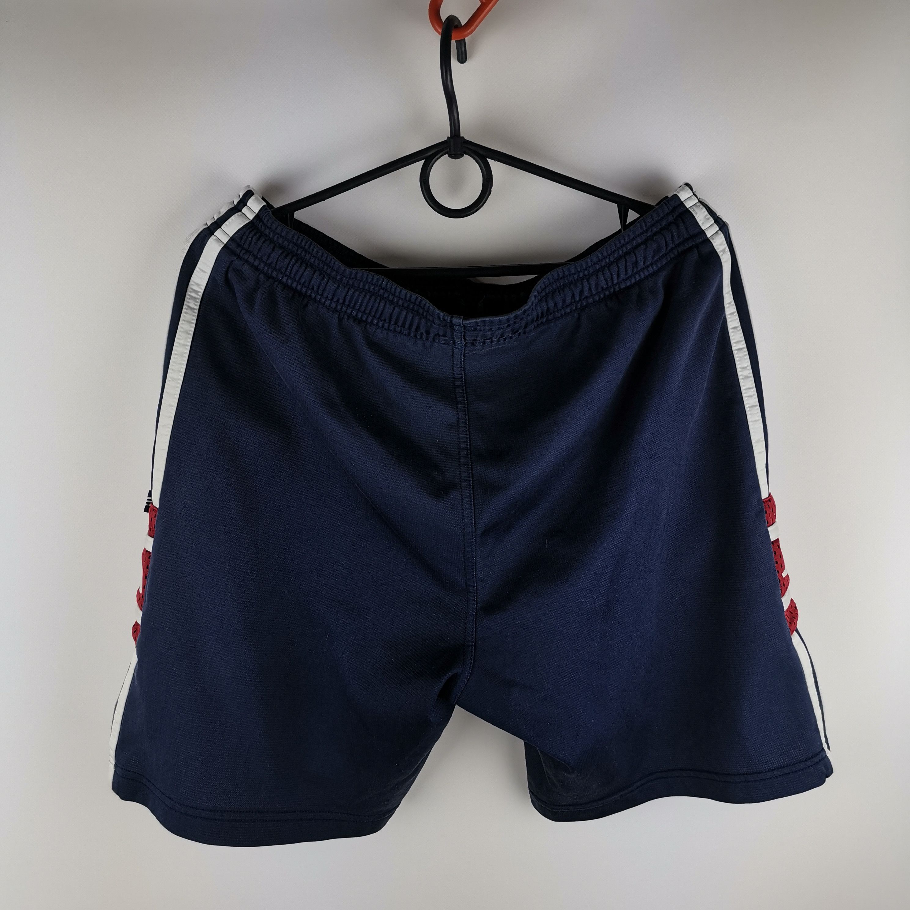 Adidas Adidas Vintage 90s 3 logo striped shorts Size US 32 / EU 48 - 2 Thumbnail