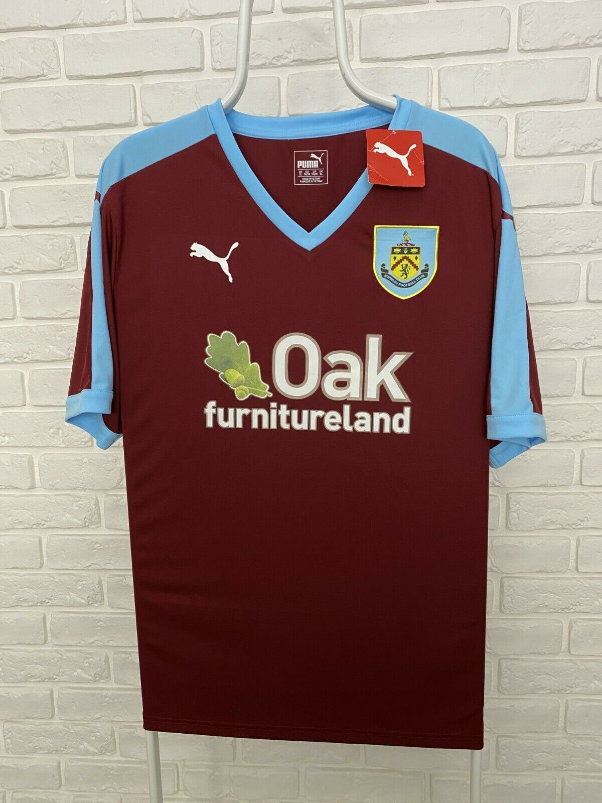 Puma BNWT BURNLEY 2015 2016 PUMA HOME FOOTBALL SHIRT SOCCER XL Size US XL / EU 56 / 4 - 1 Thumbnail