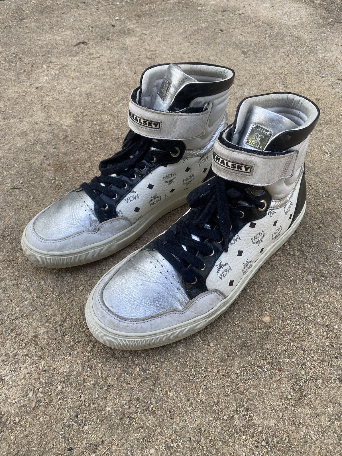 MCM MCM HI-TOP SNEAKERS LUXURY Size US 12 / EU 45 - 2 Thumbnail