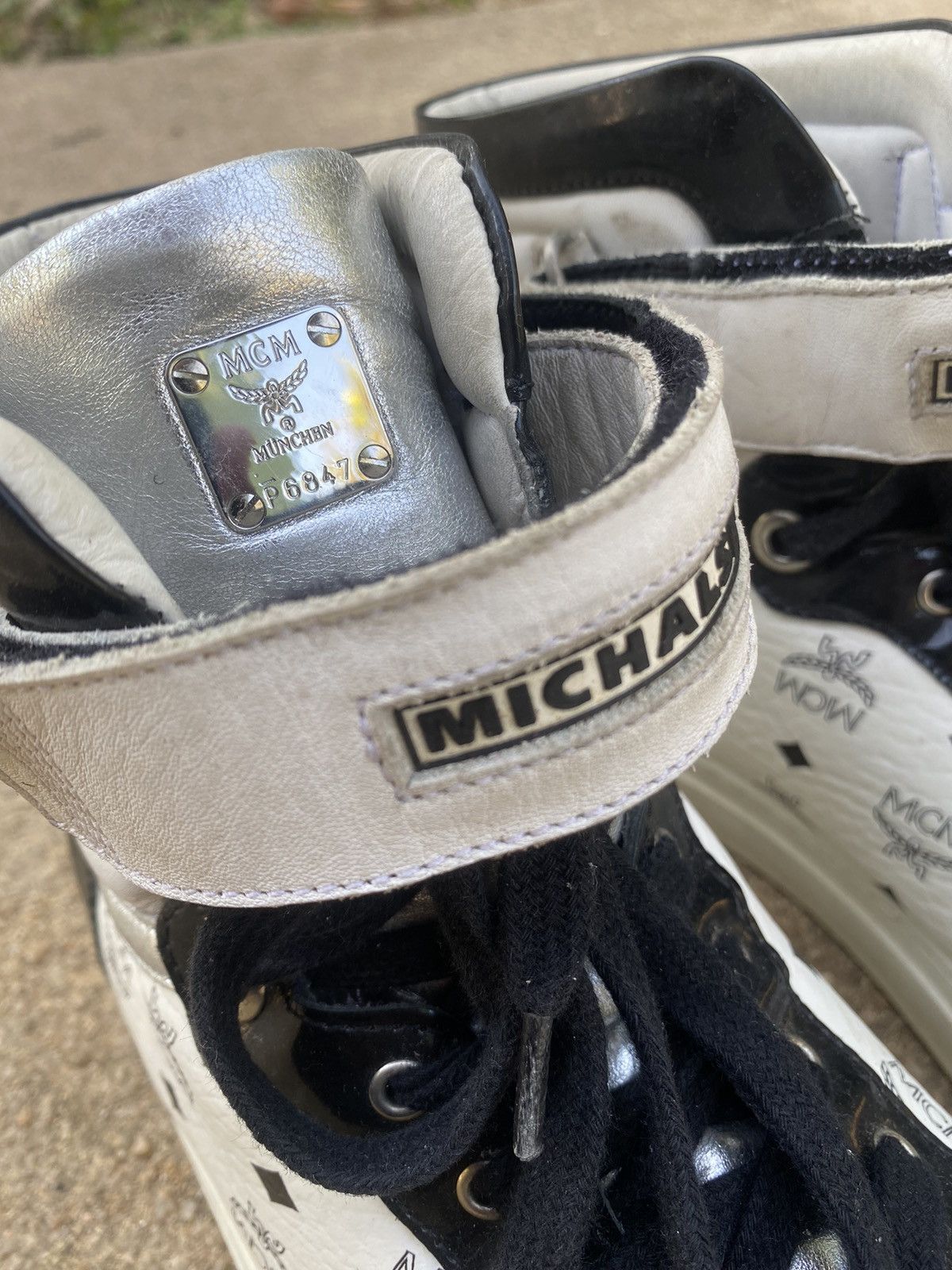 MCM MCM HI-TOP SNEAKERS LUXURY Size US 12 / EU 45 - 10 Thumbnail