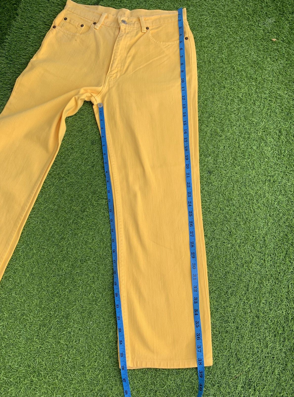 Levi's Vintage Levis White Tag Lemon Yellow Denim Jeans Size US 29 - 15 Thumbnail