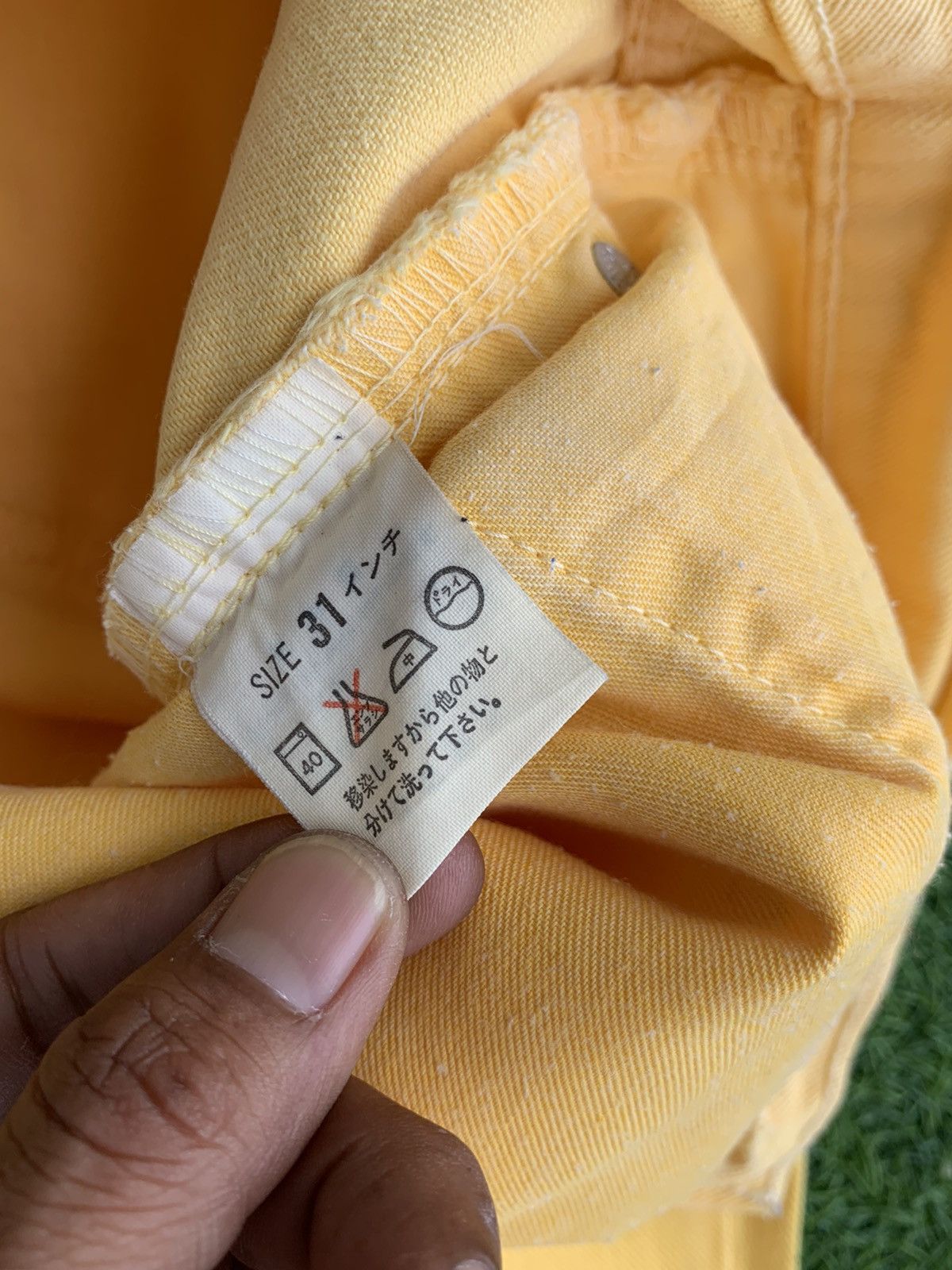 Levi's Vintage Levis White Tag Lemon Yellow Denim Jeans Size US 29 - 9 Thumbnail