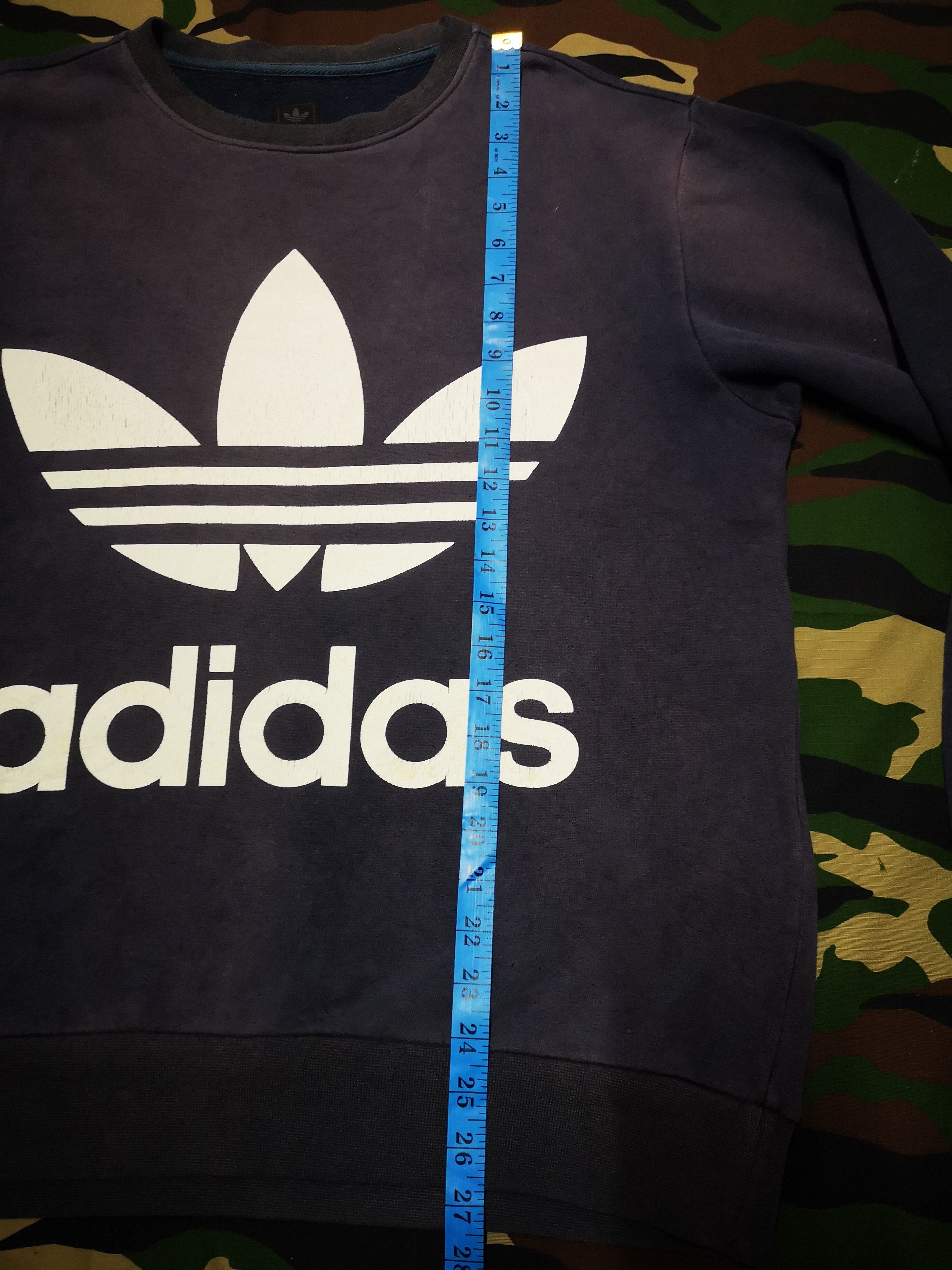Adidas Vintage Adidas Black Faded Big Logo Size US L / EU 52-54 / 3 - 8 Thumbnail